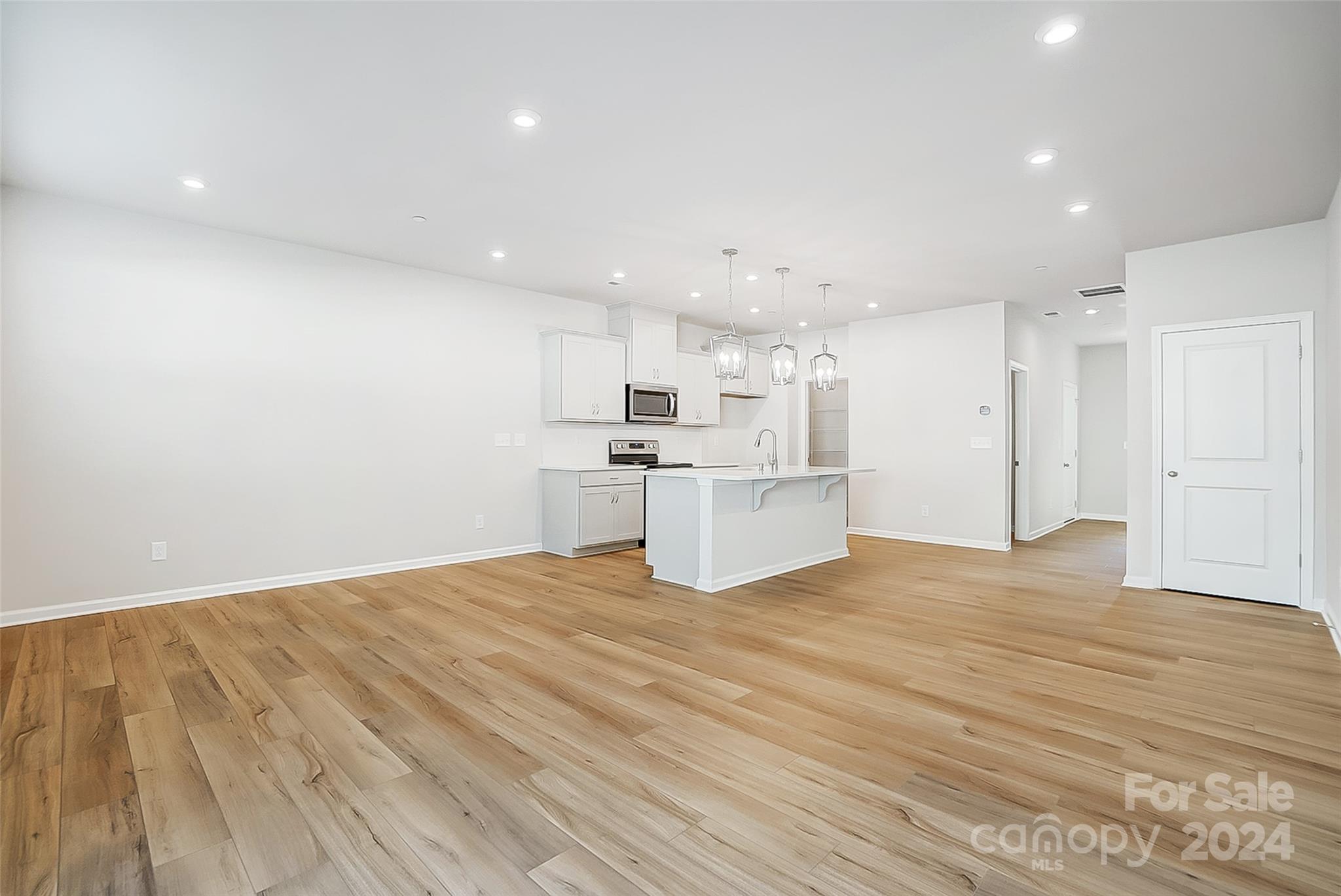 2345 Hedgecliff Road Unit: 15