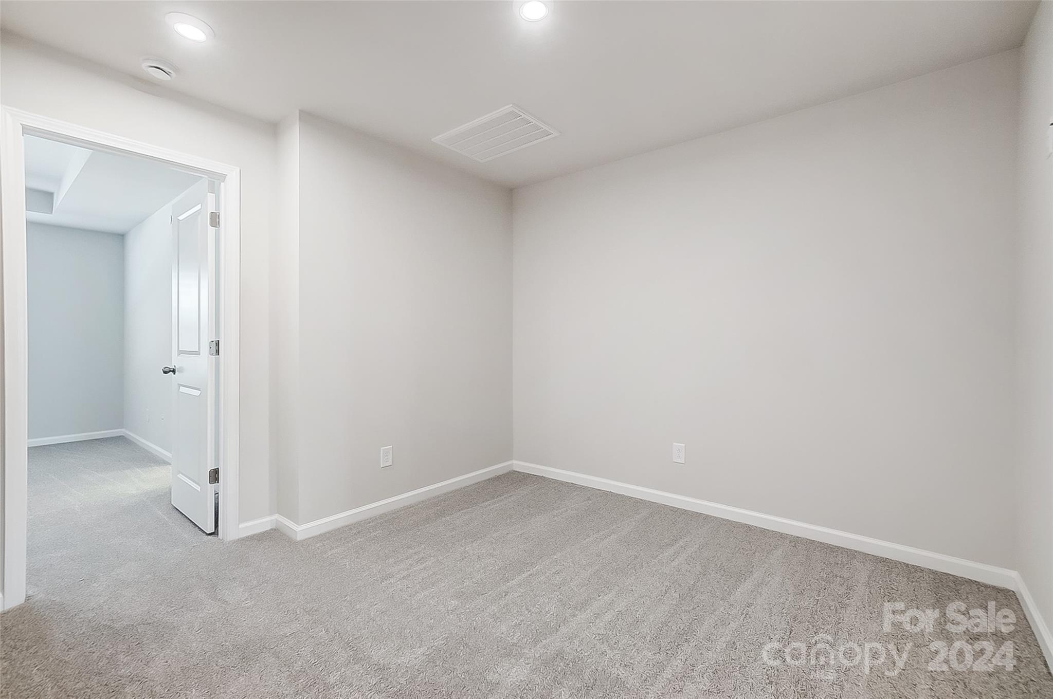 2345 Hedgecliff Road Unit: 15