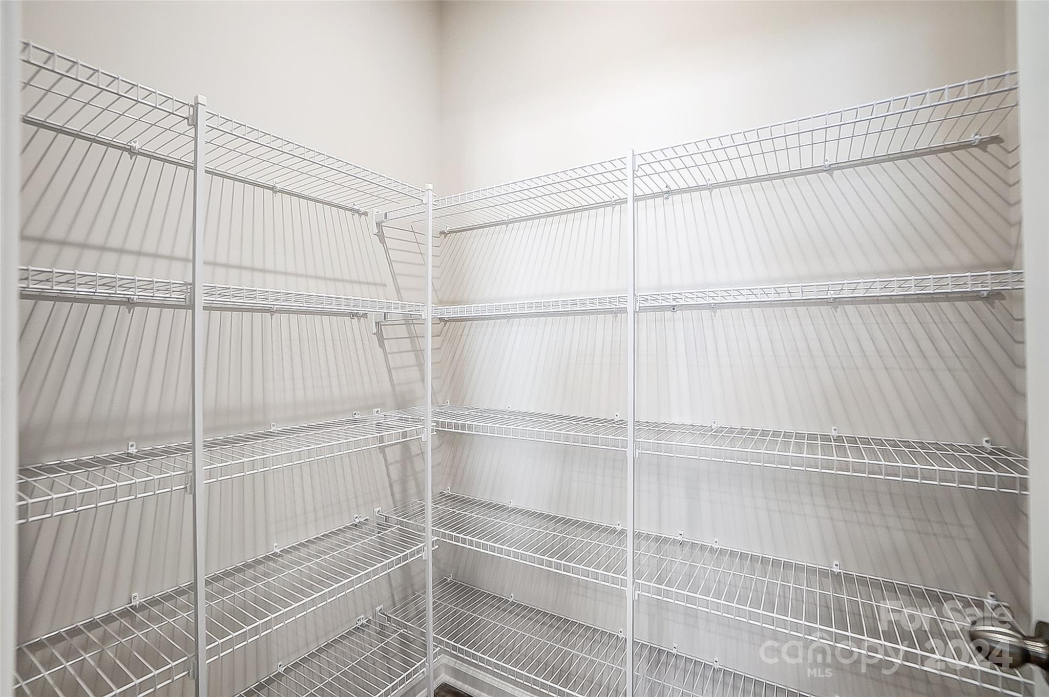 2345 Hedgecliff Road Unit: 15