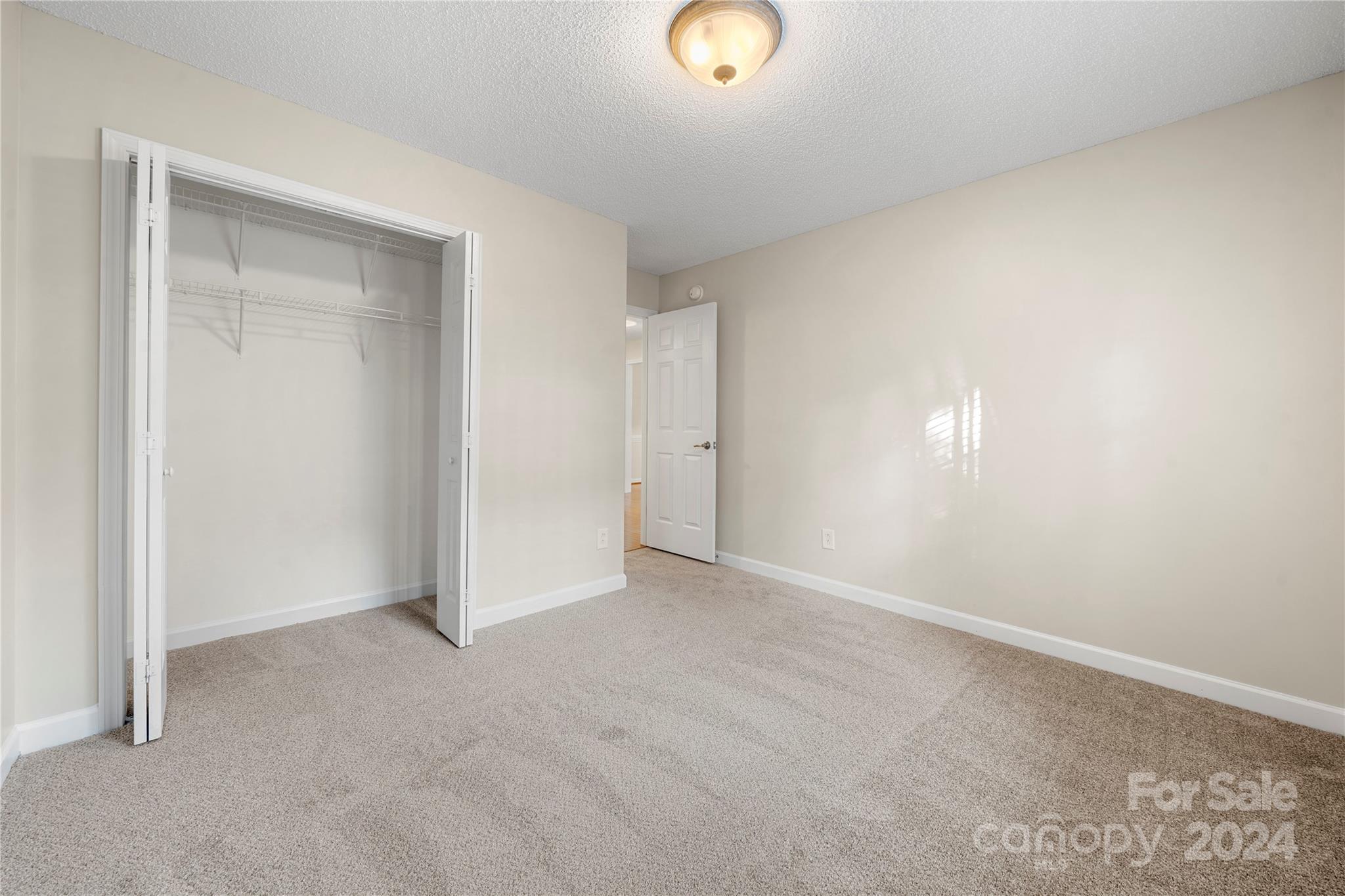 1910 Crossbridge Drive