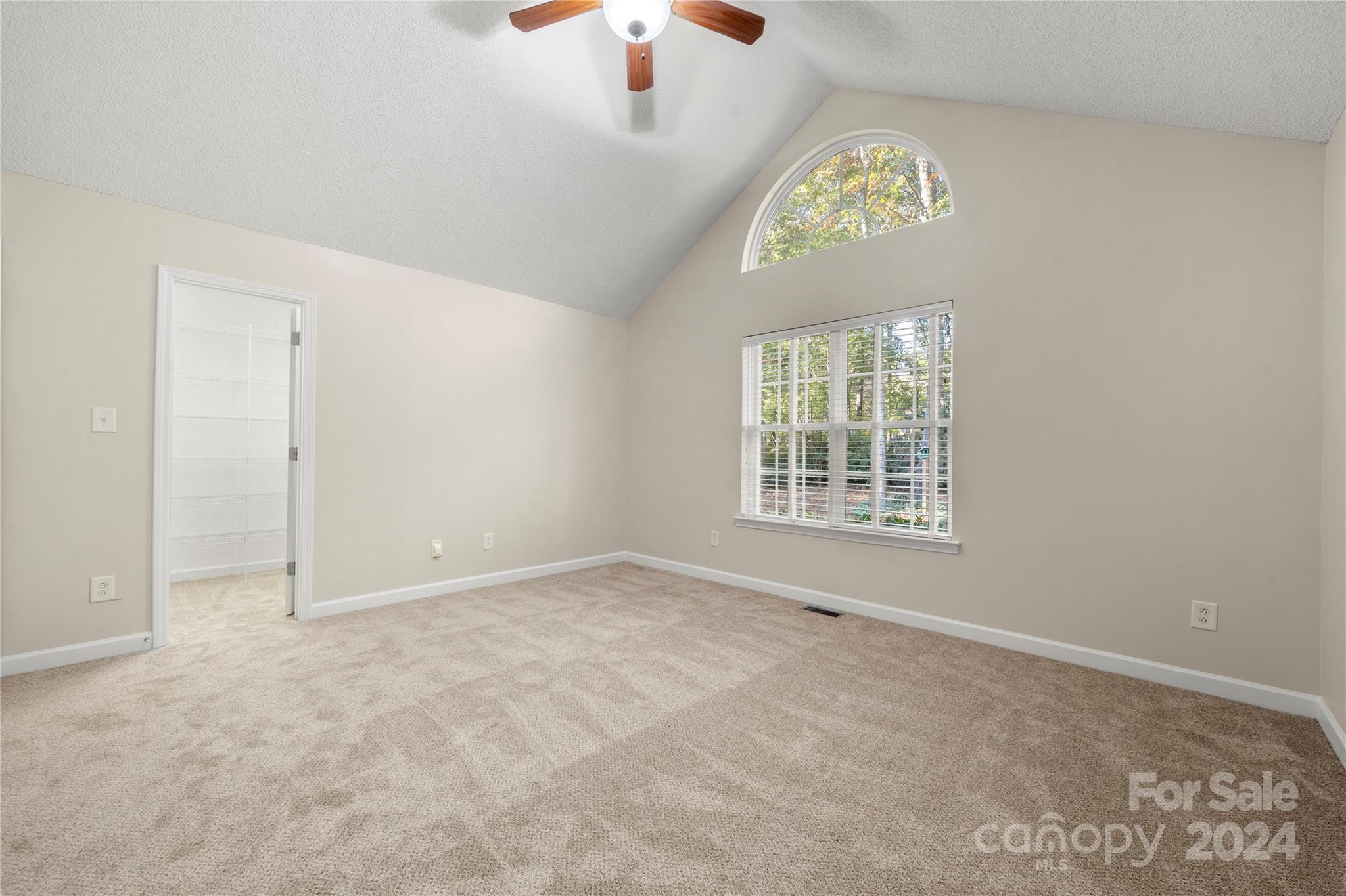1910 Crossbridge Drive