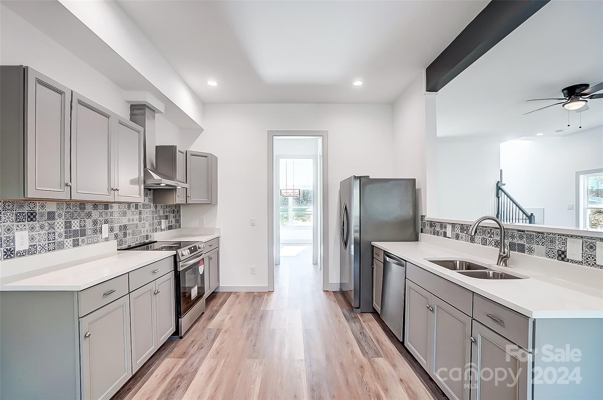 1080 Plantation Trail