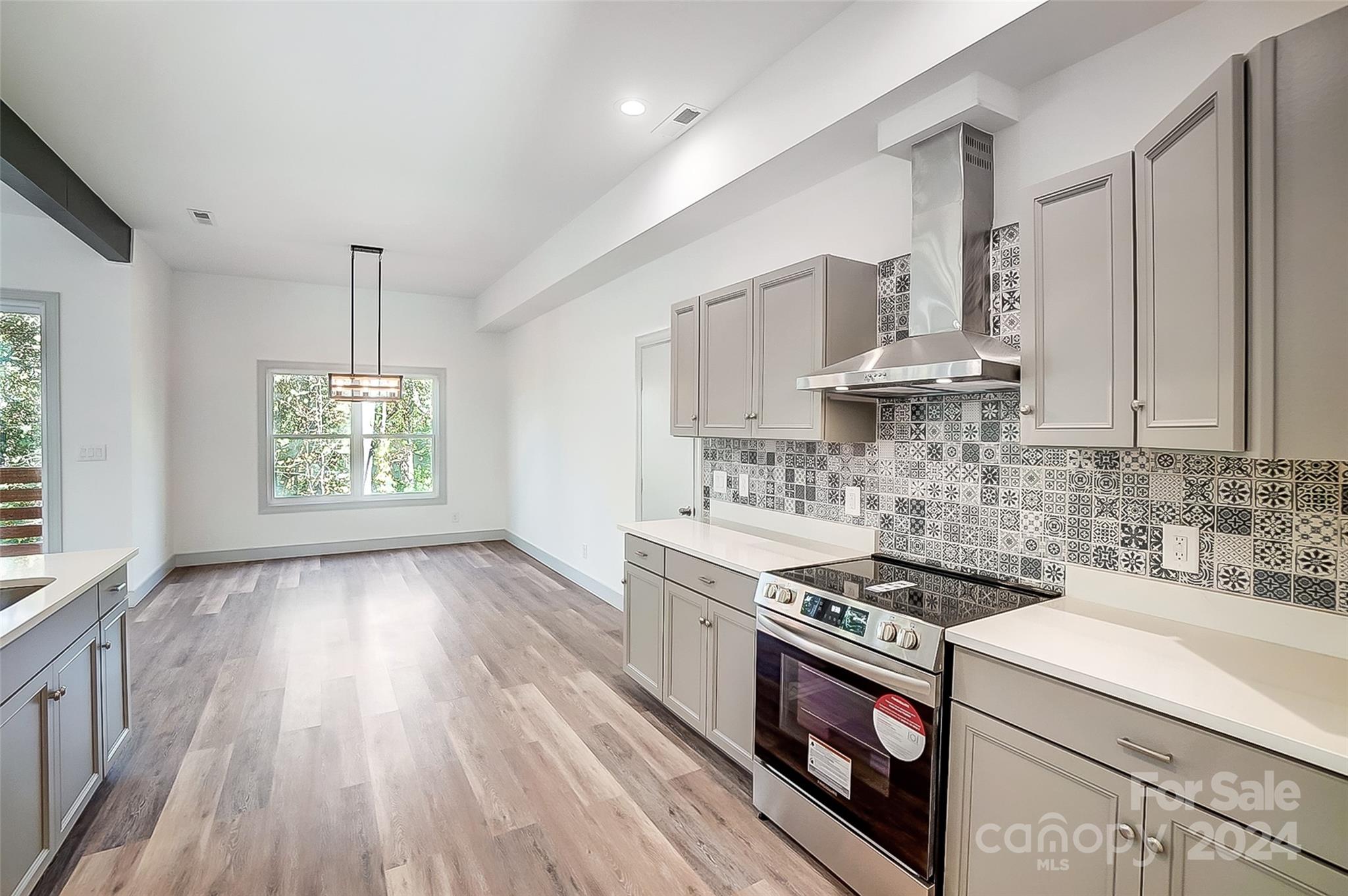 1080 Plantation Trail