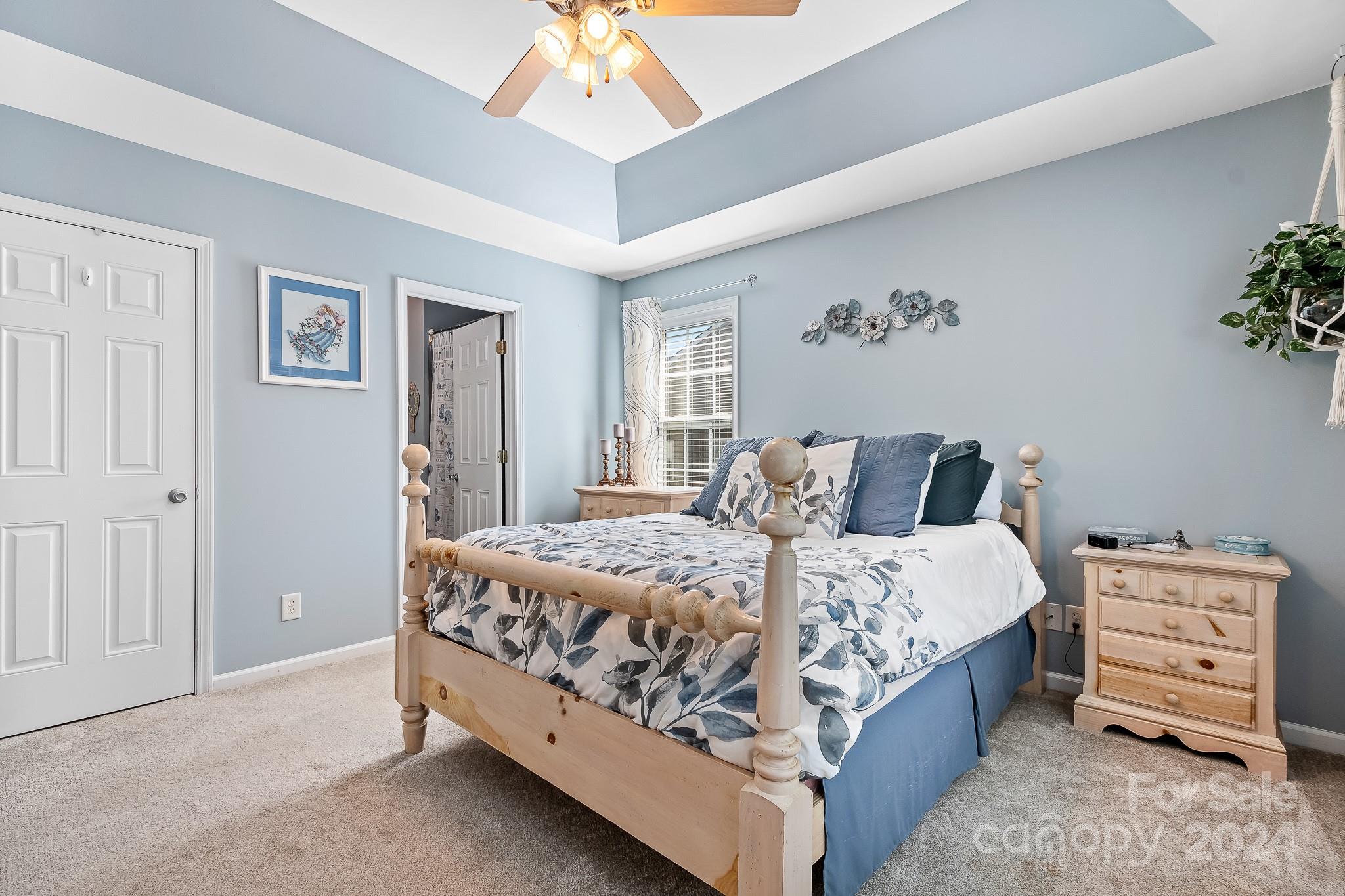 5128 Hildreth Court