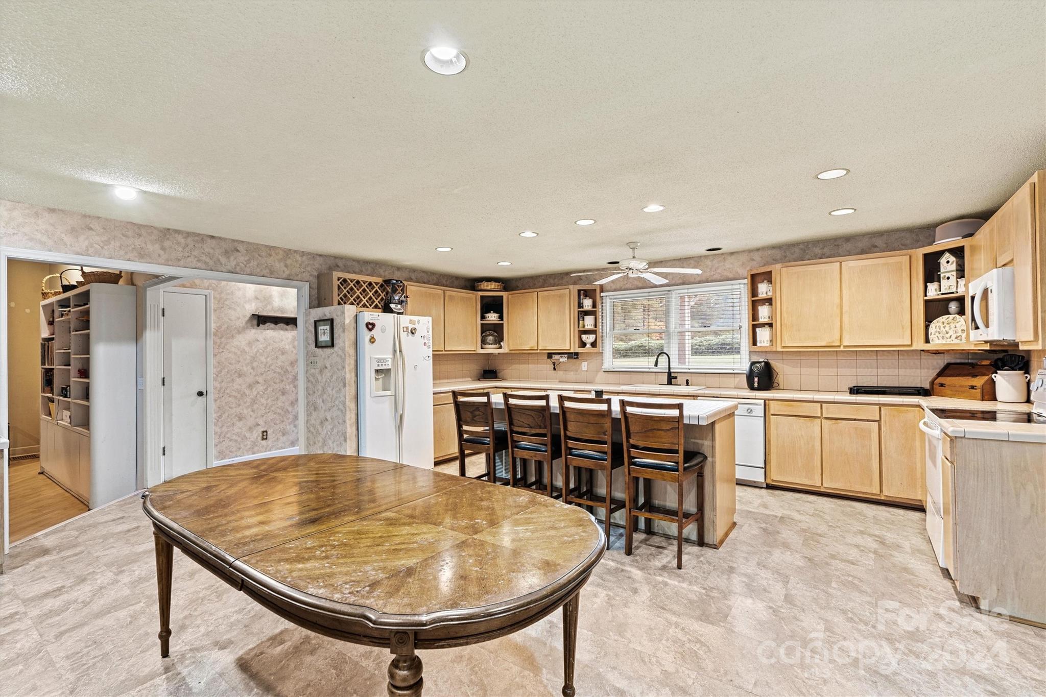 7109 Forney Hill Road