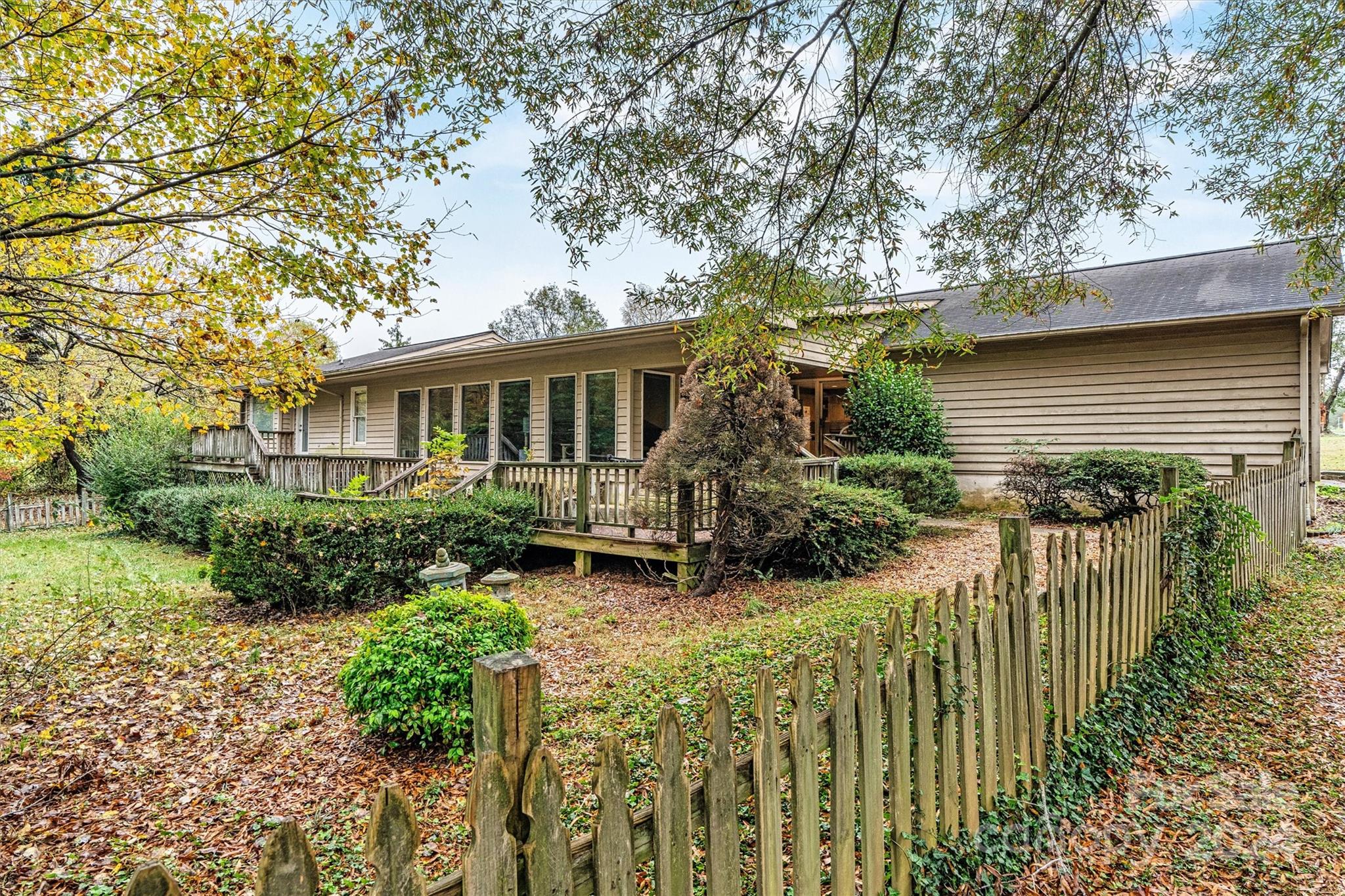 7109 Forney Hill Road