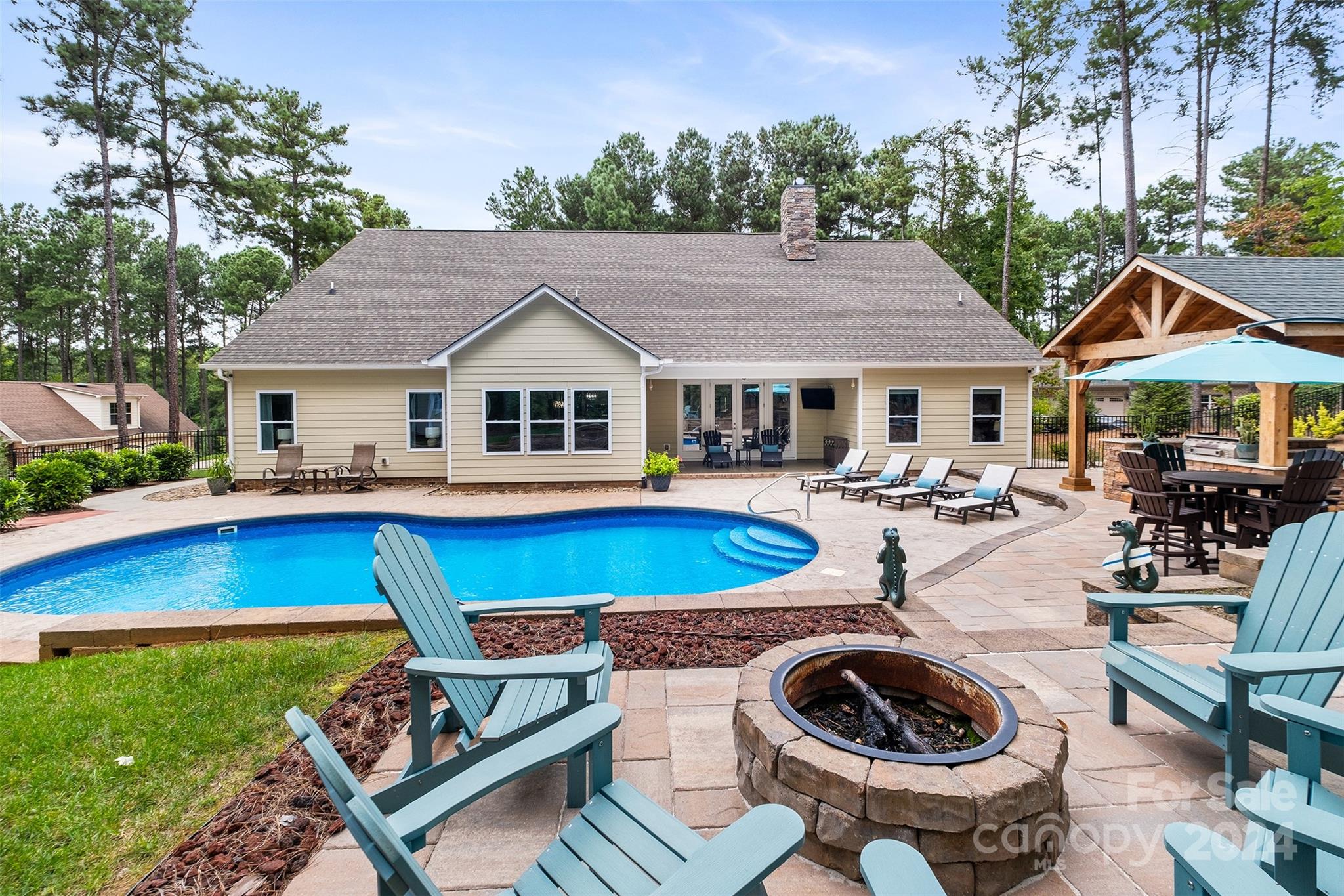 6354 Harbor Oaks Drive