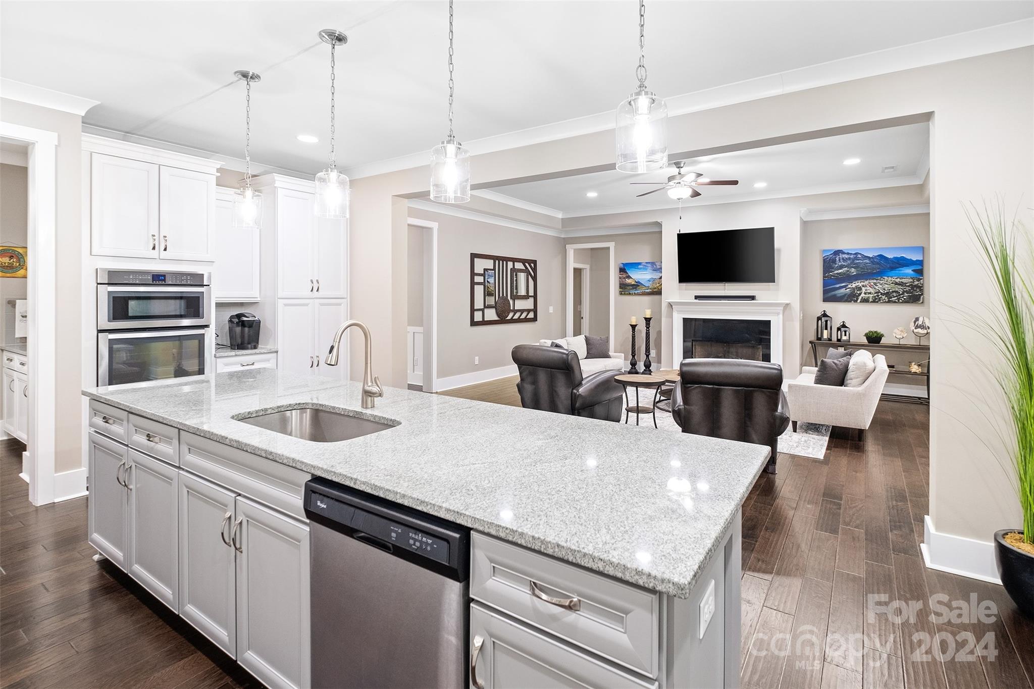 6354 Harbor Oaks Drive