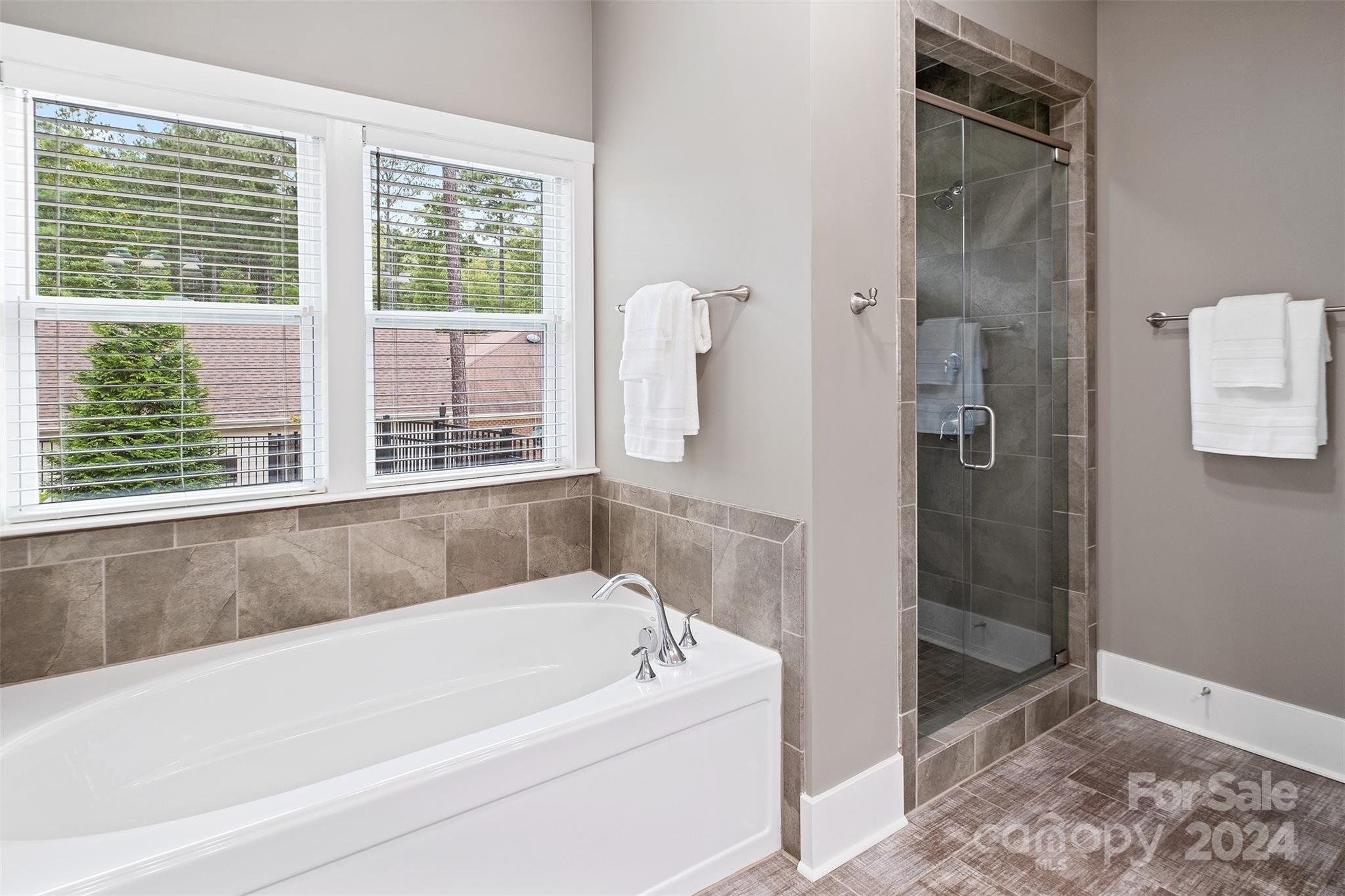 6354 Harbor Oaks Drive