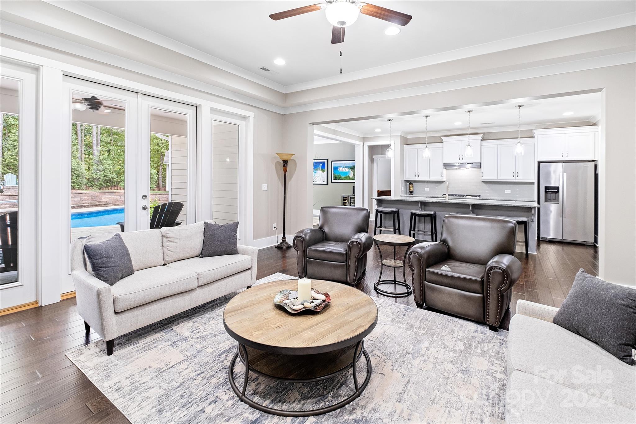 6354 Harbor Oaks Drive