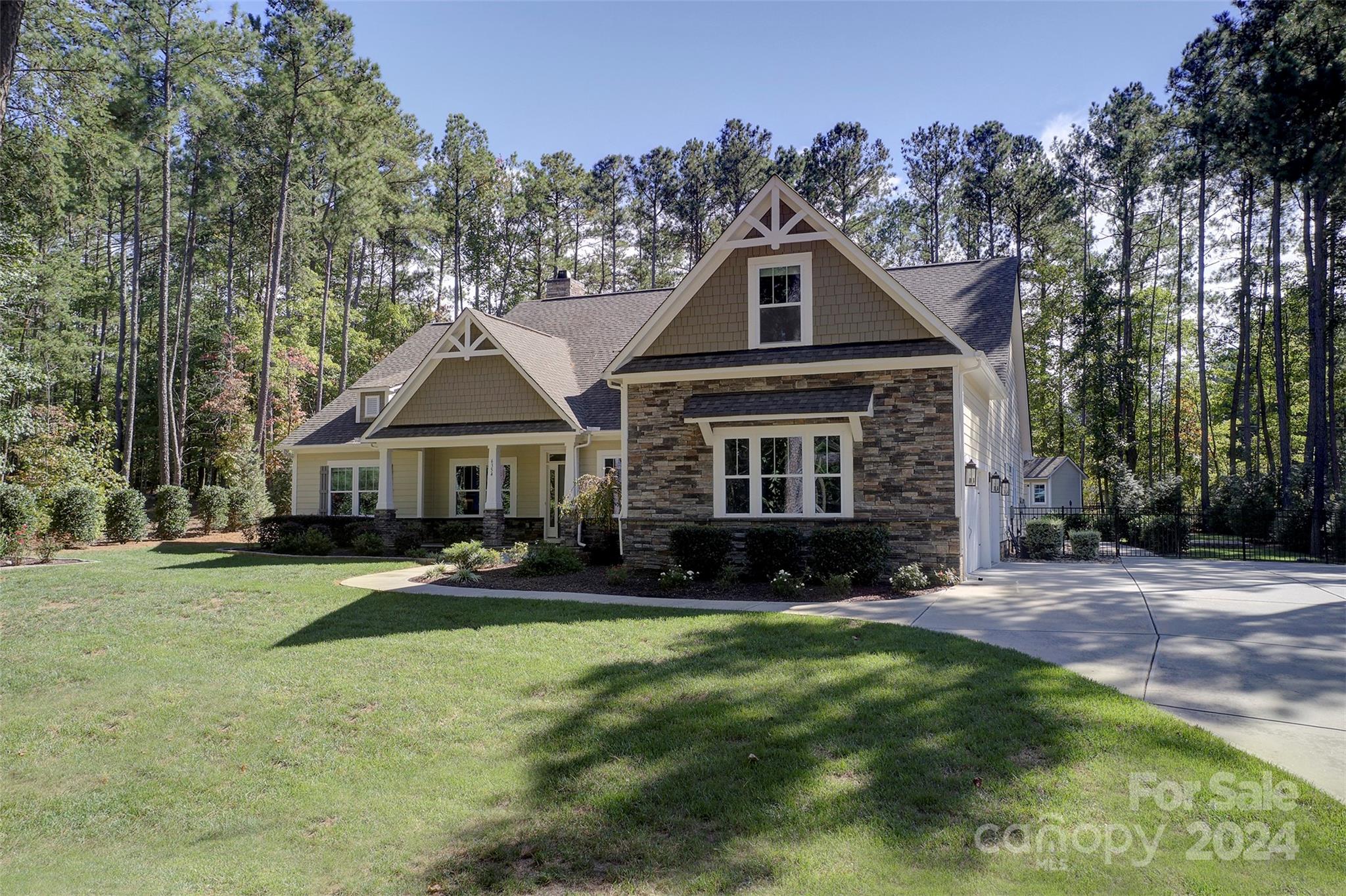 6354 Harbor Oaks Drive