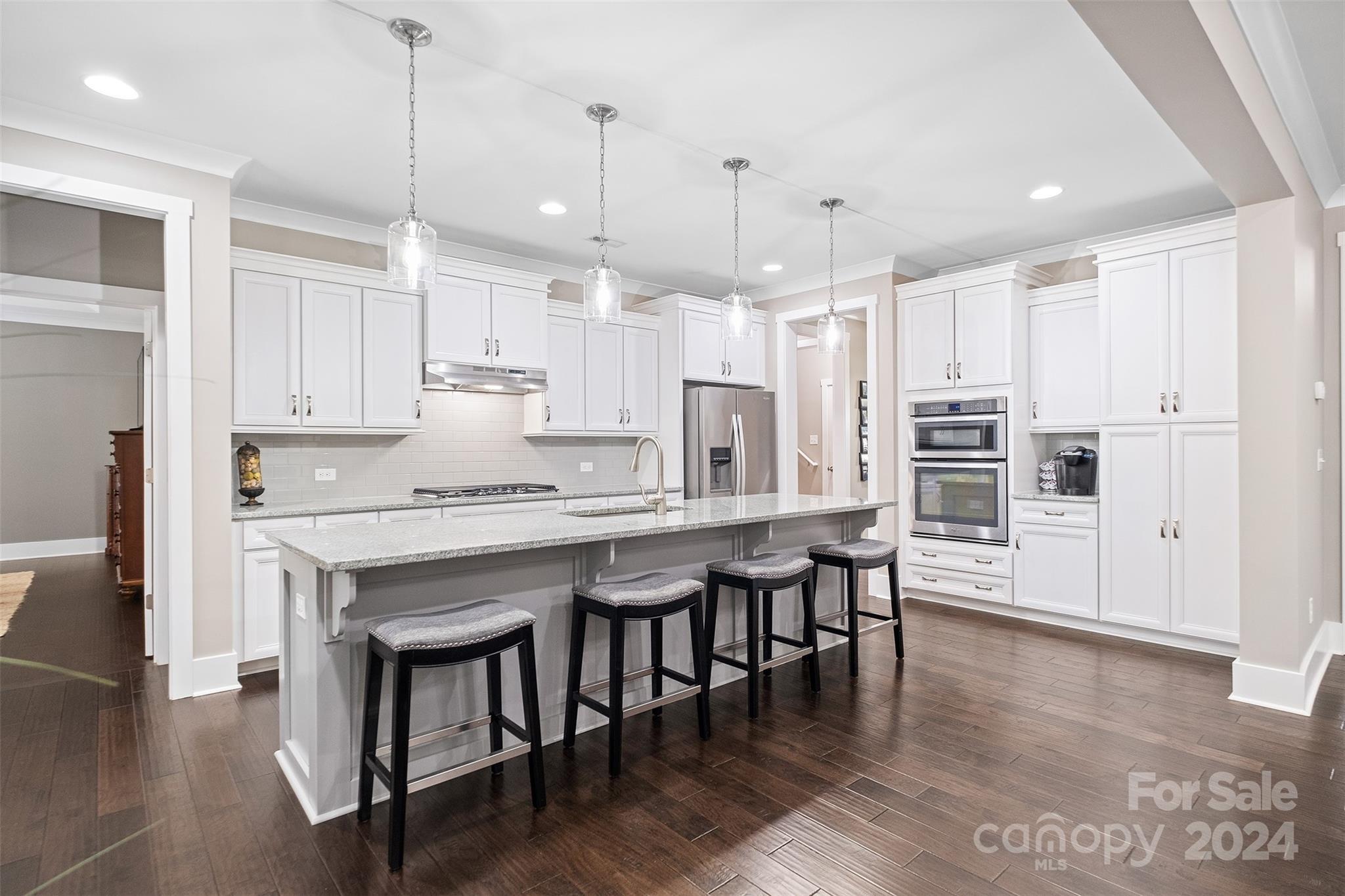 6354 Harbor Oaks Drive