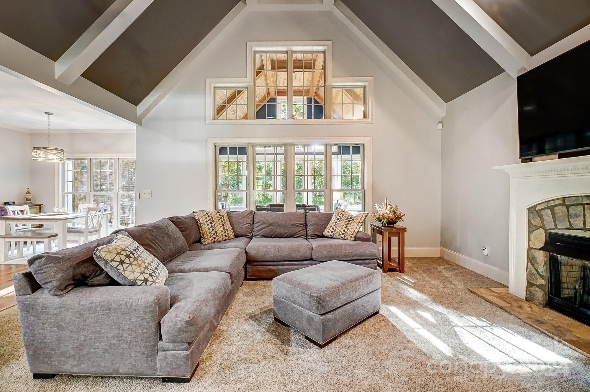 9924 Veramonte Court