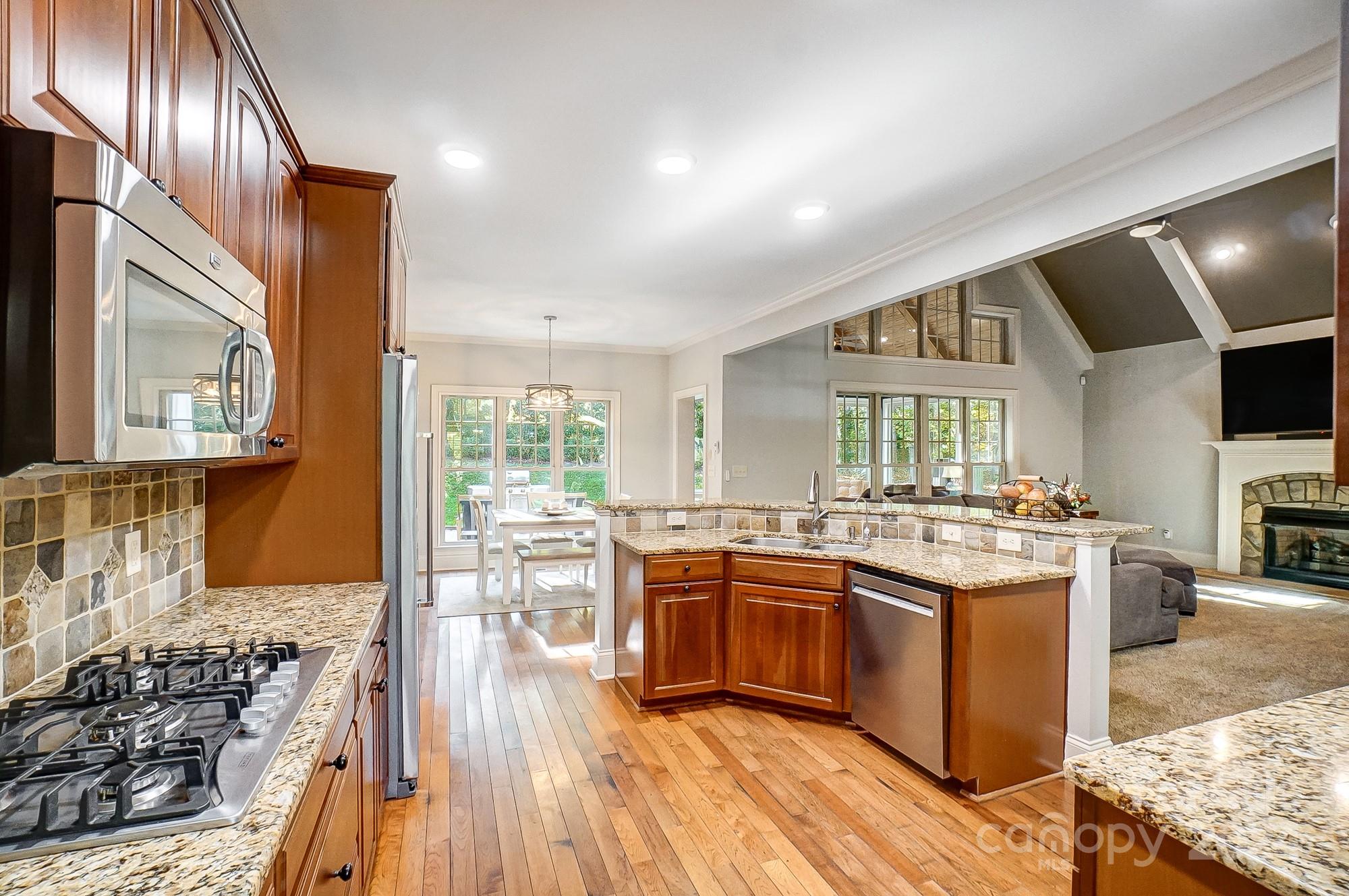 9924 Veramonte Court