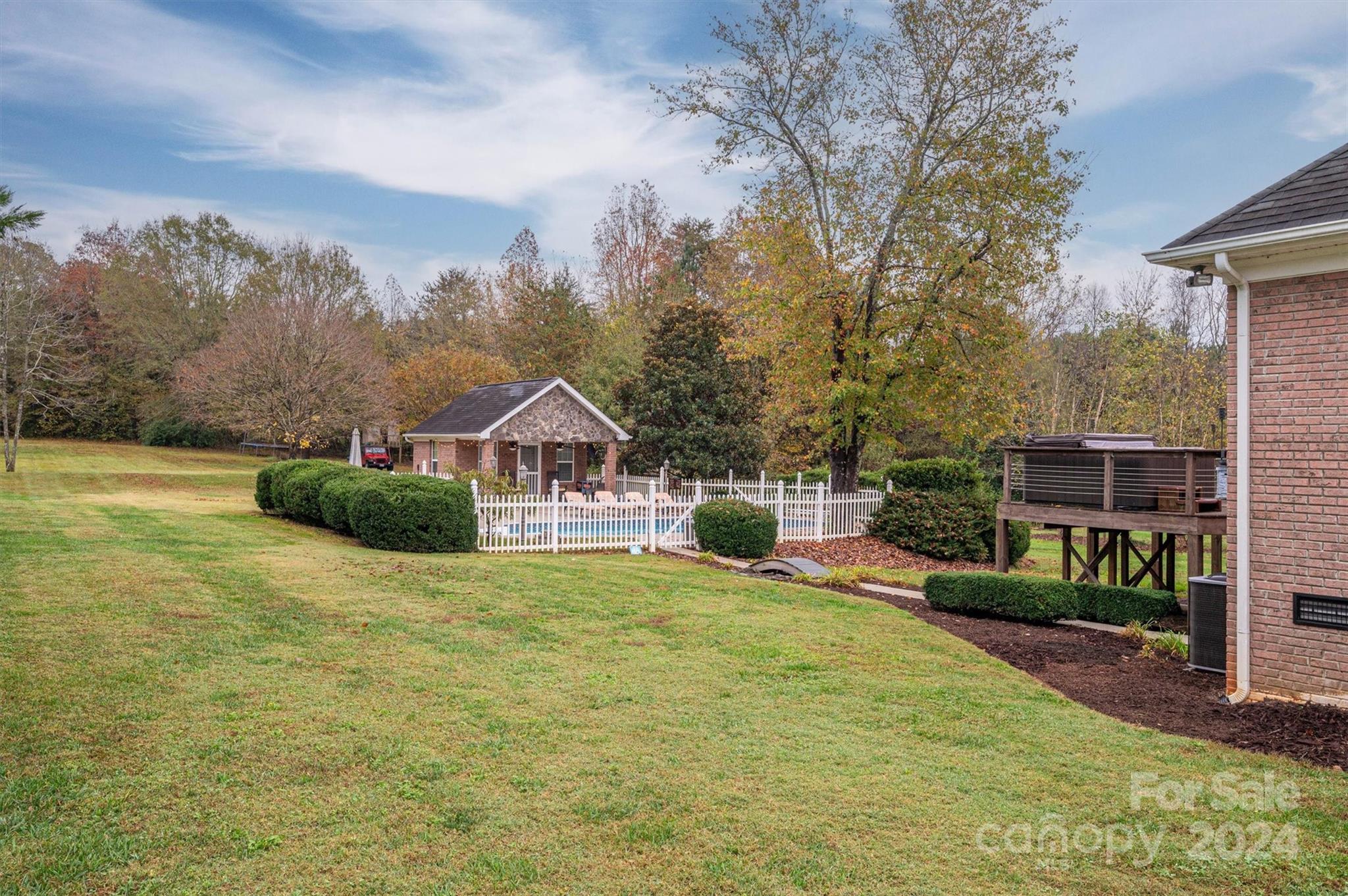 2513 Burton Estates Lane
