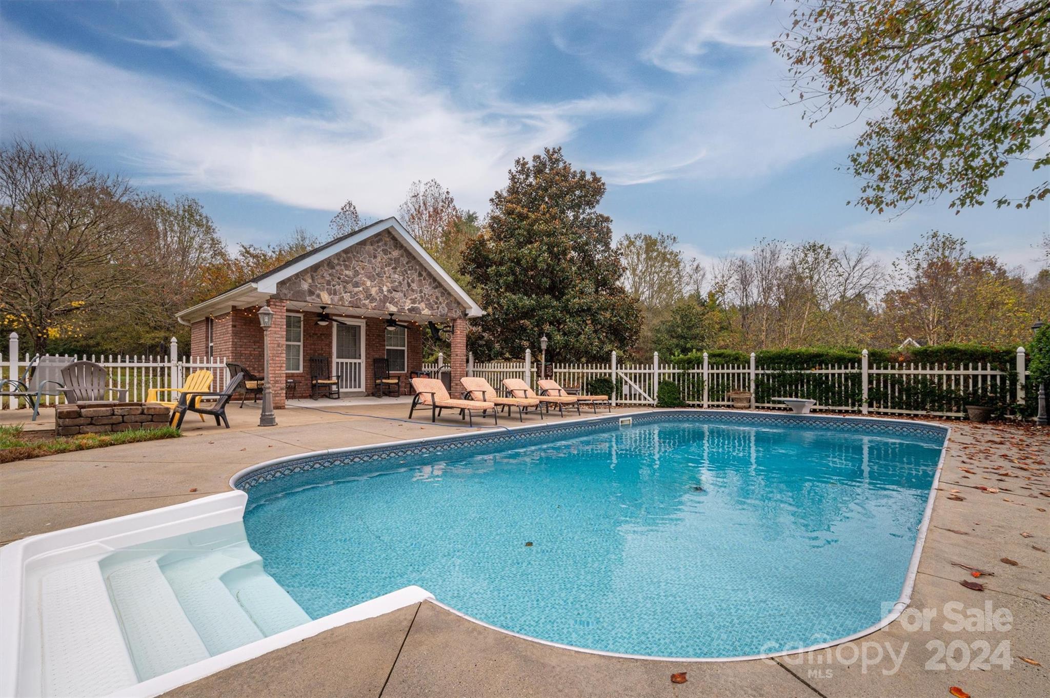 2513 Burton Estates Lane
