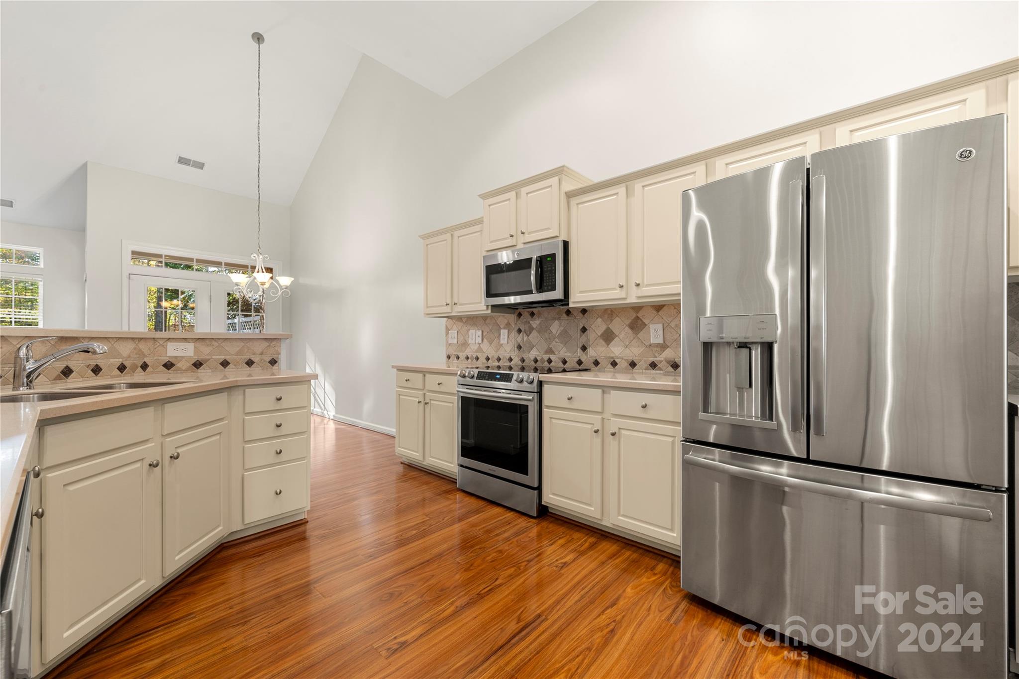 5153 Berkeley Creek Lane