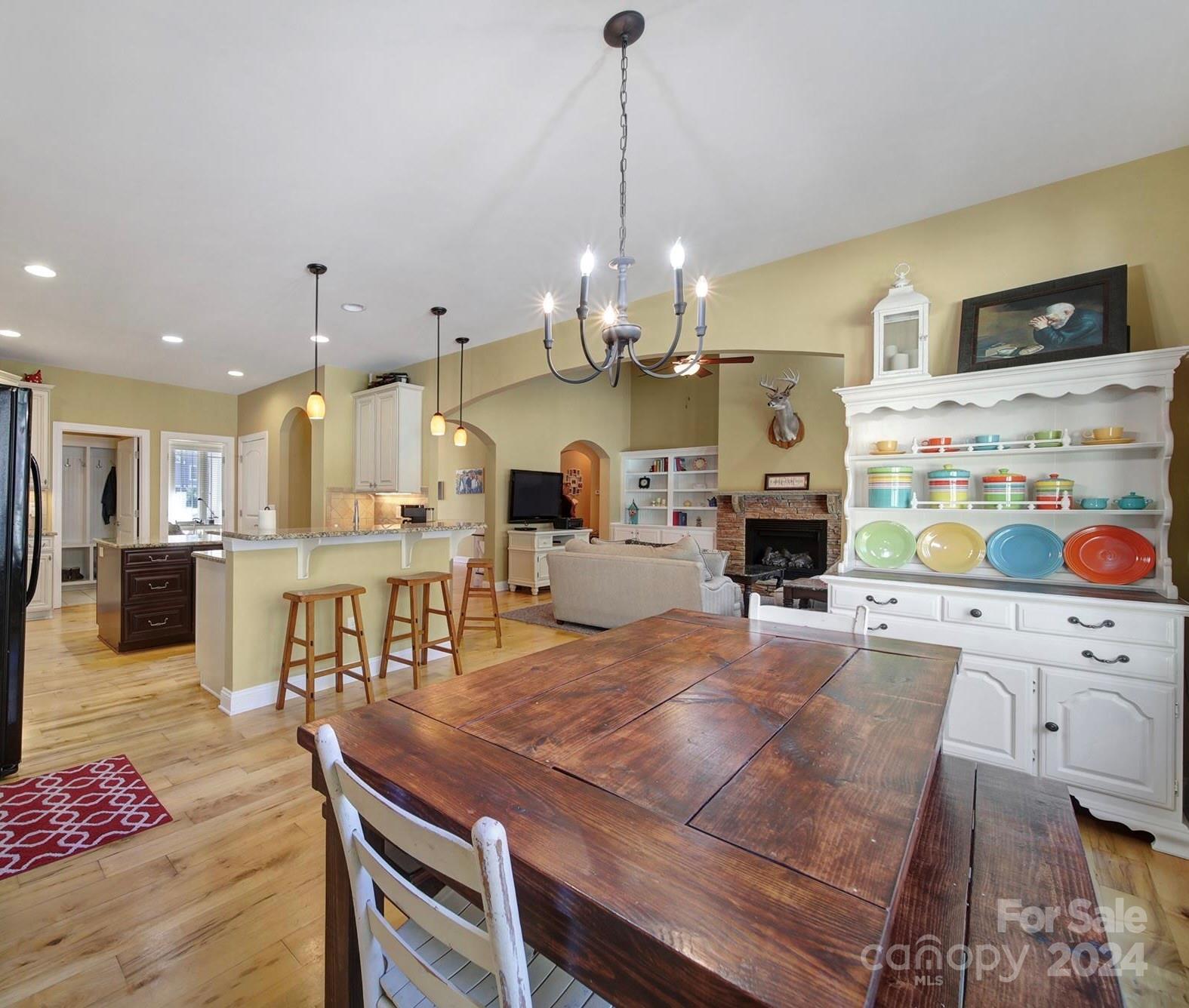 1361 Indigo Court