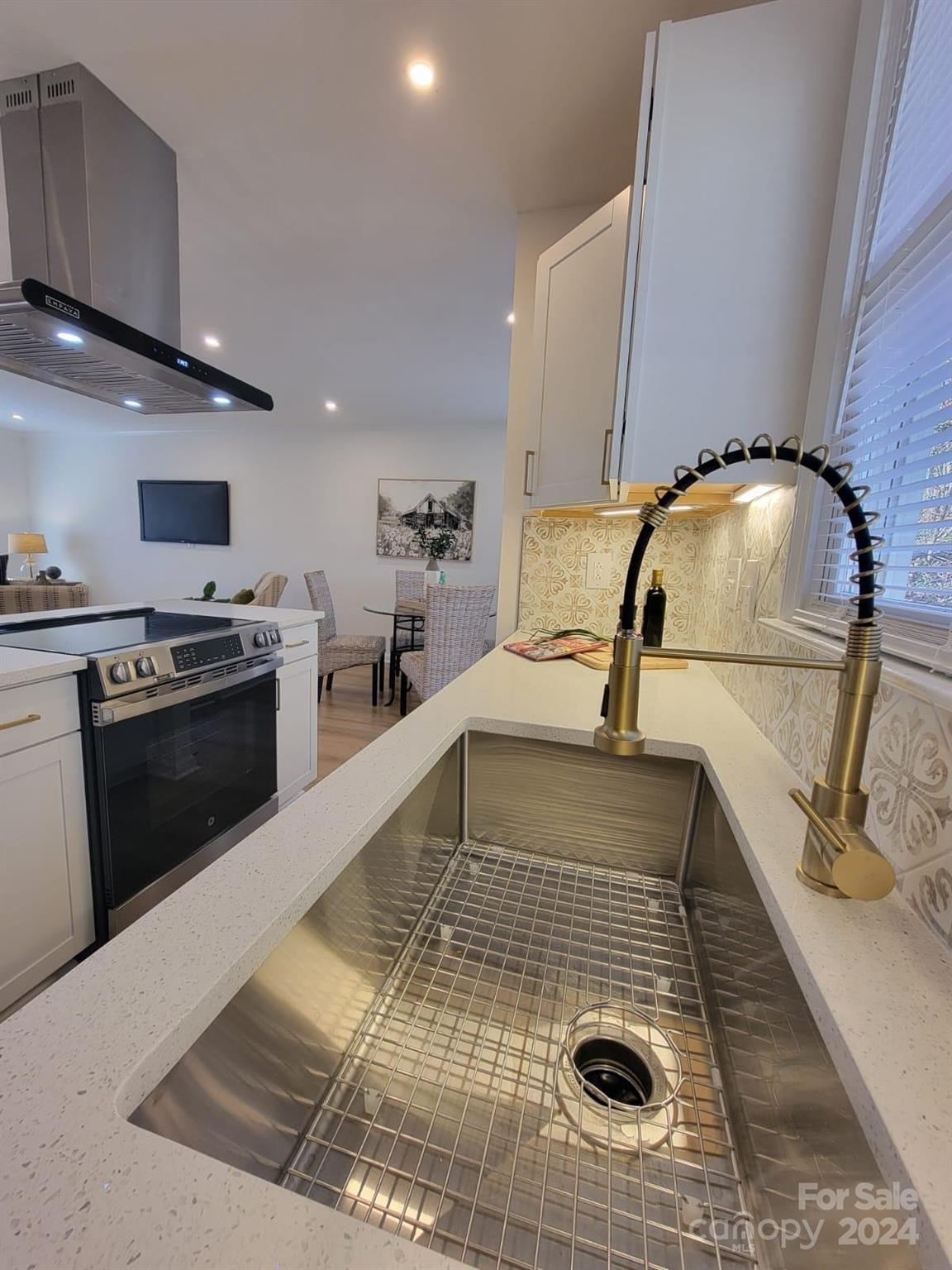7493 Water Haven Trail