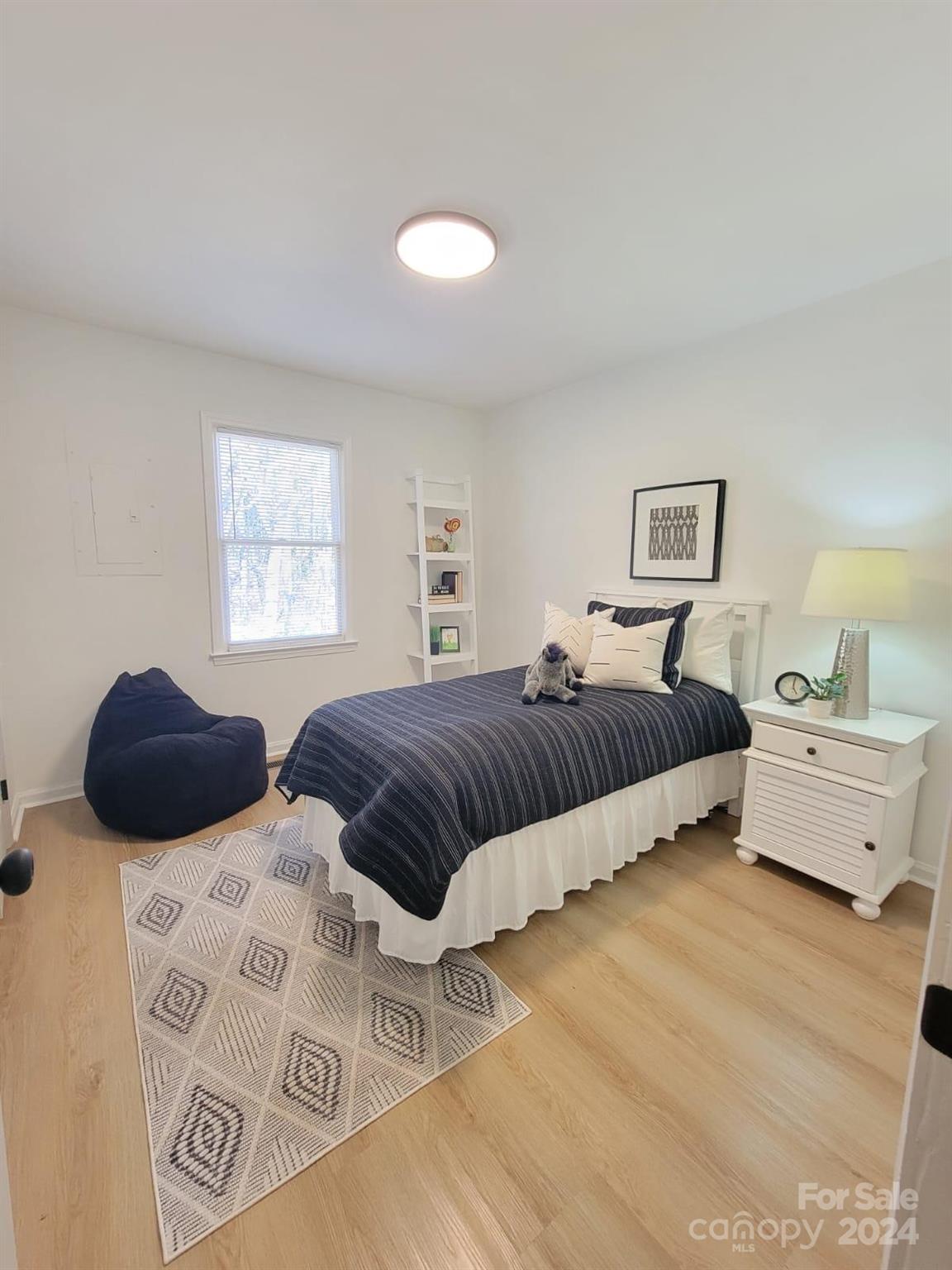 7493 Water Haven Trail