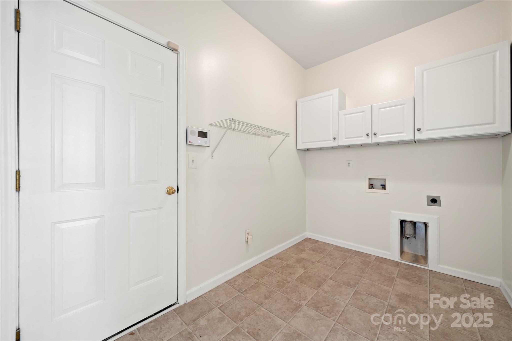 3131 Pine Bluff Way