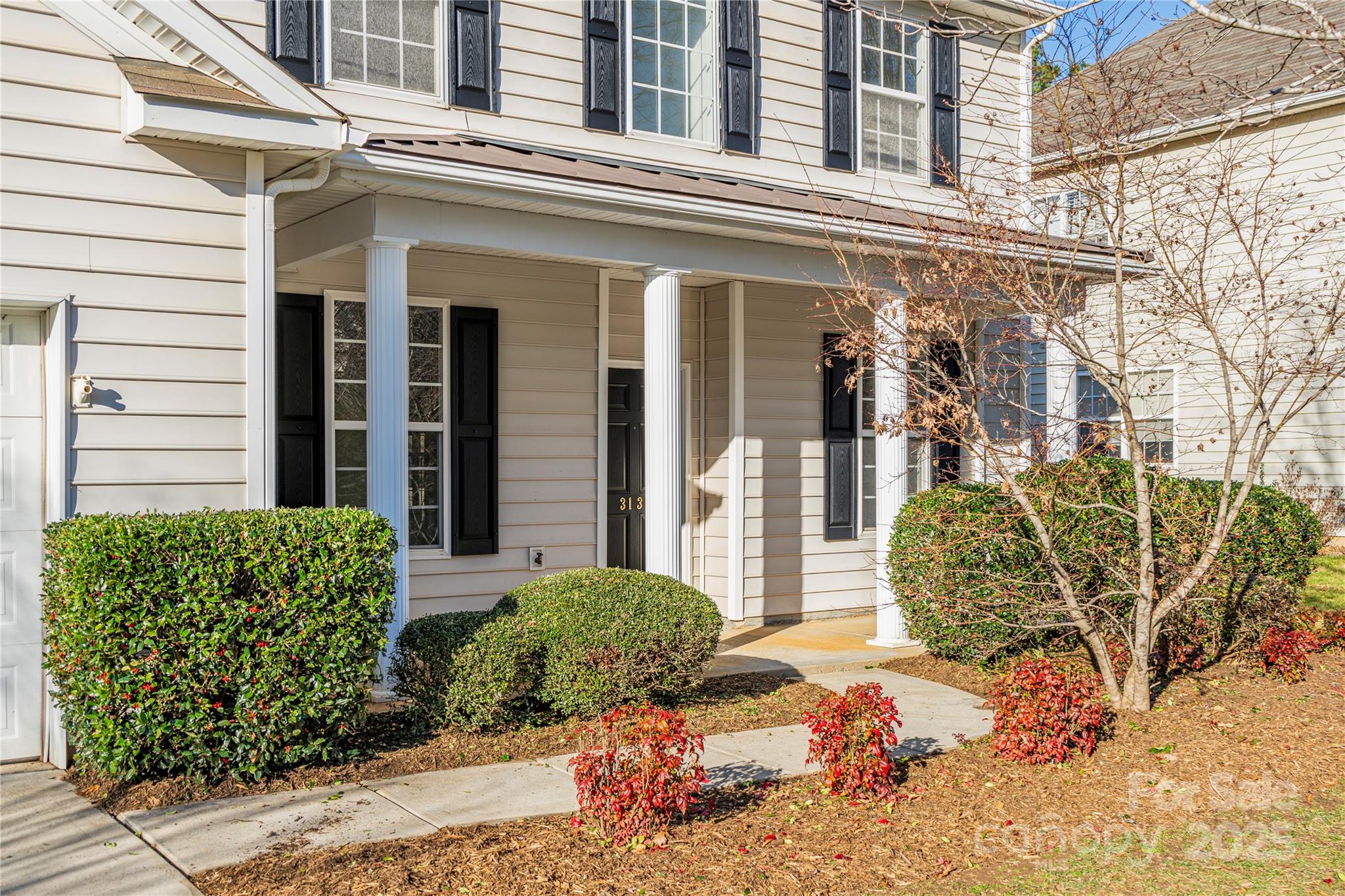 3131 Pine Bluff Way