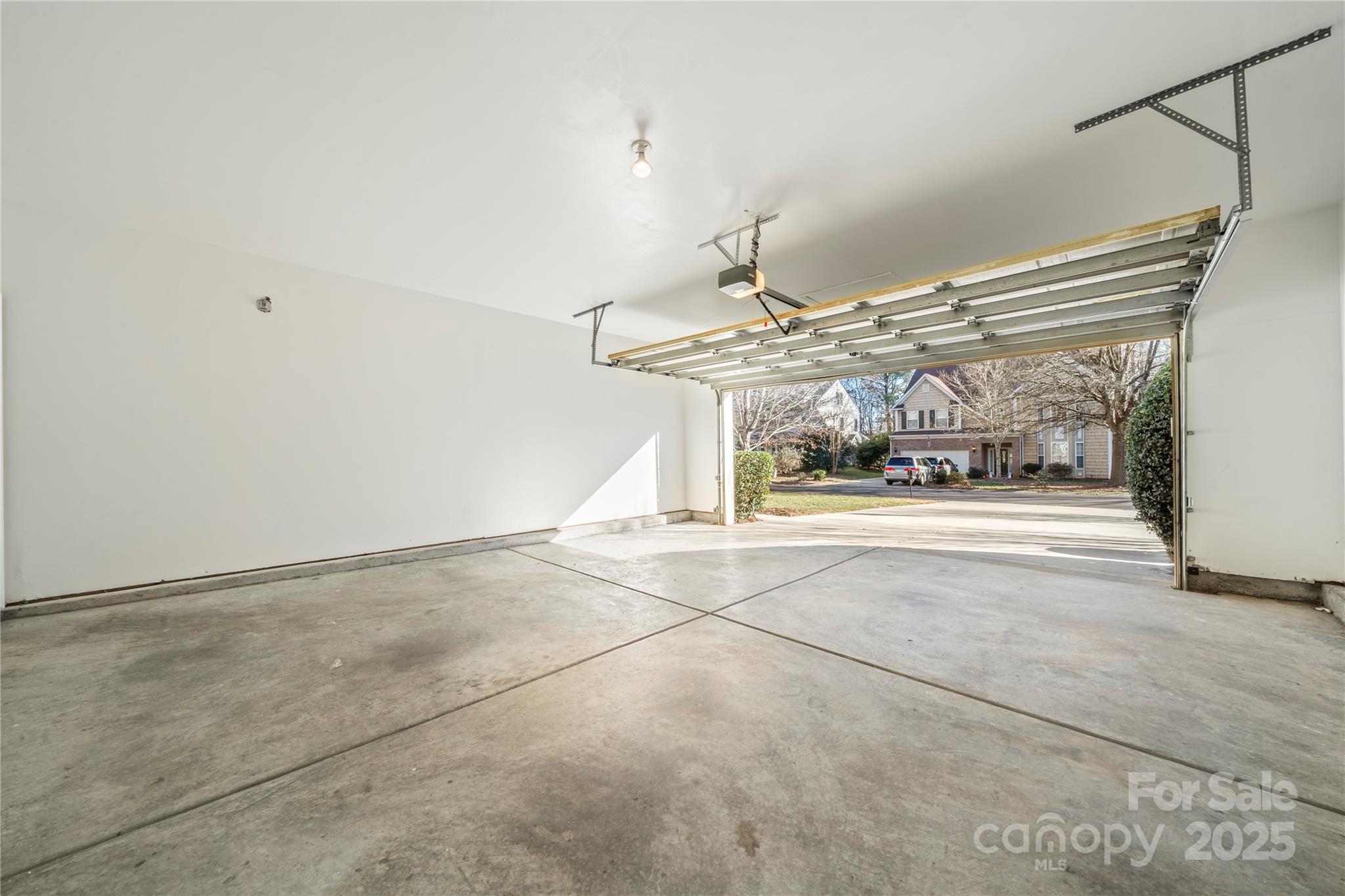 3131 Pine Bluff Way