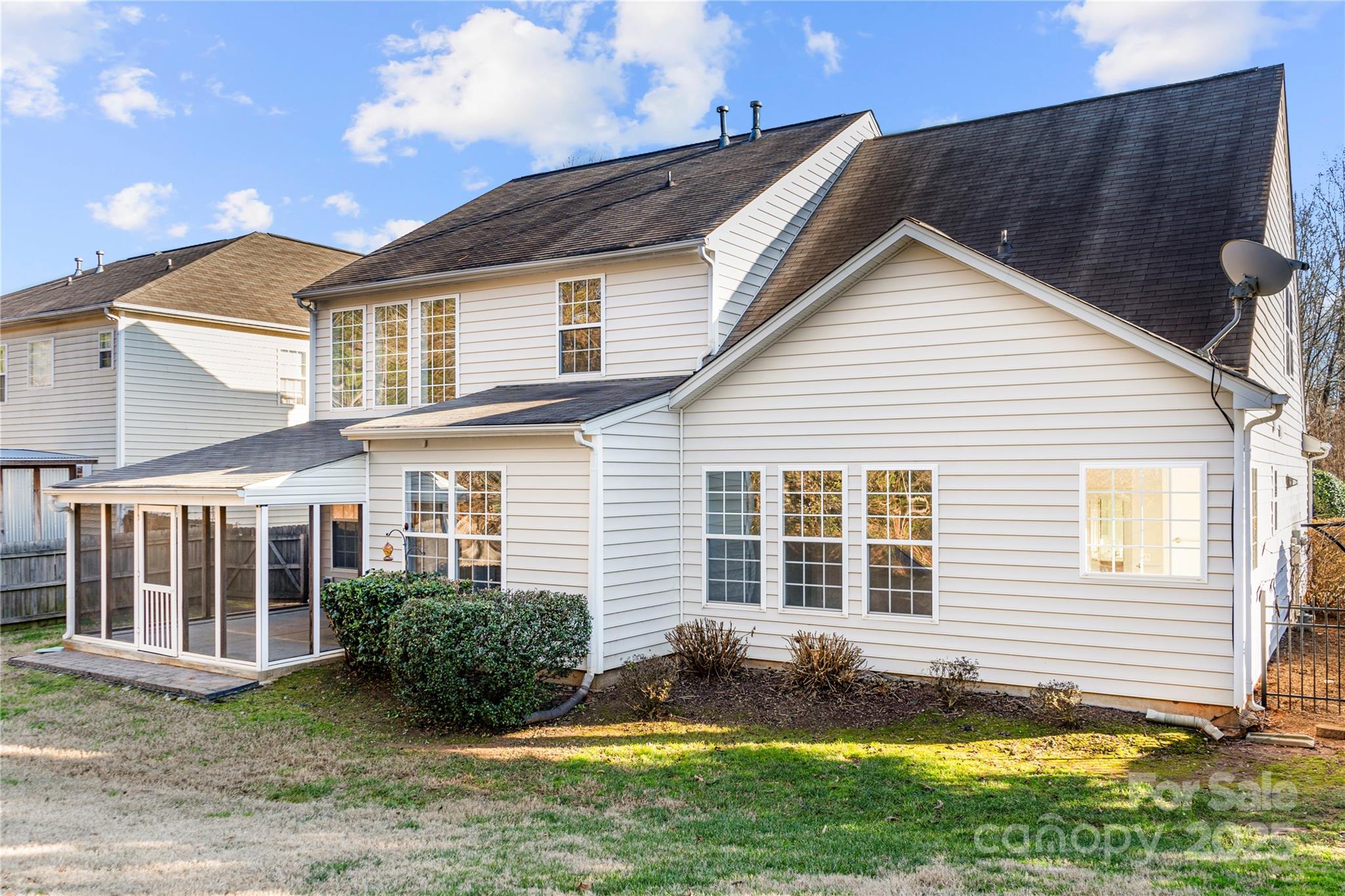 3131 Pine Bluff Way