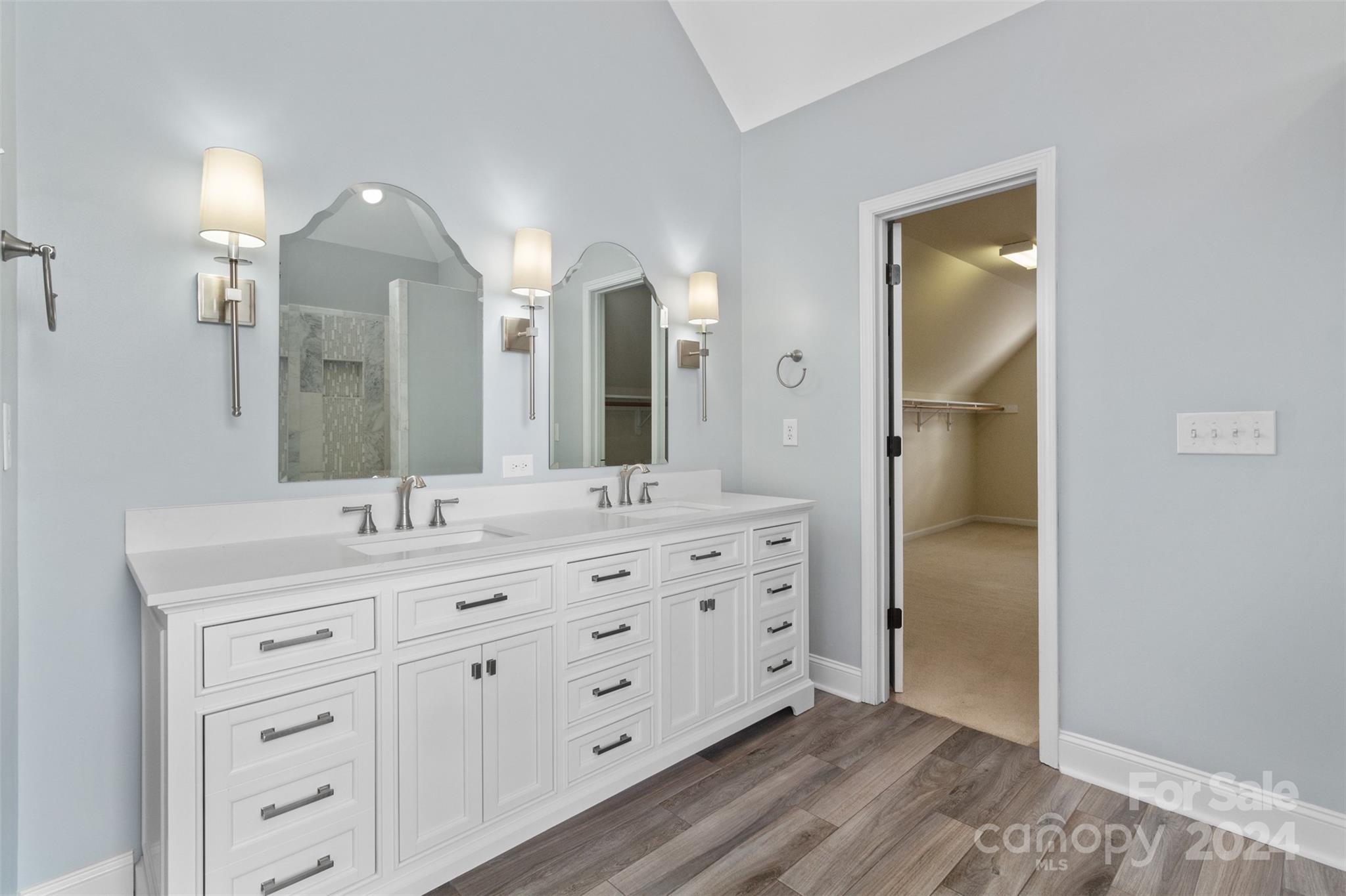 4263 Belle Meade Circle
