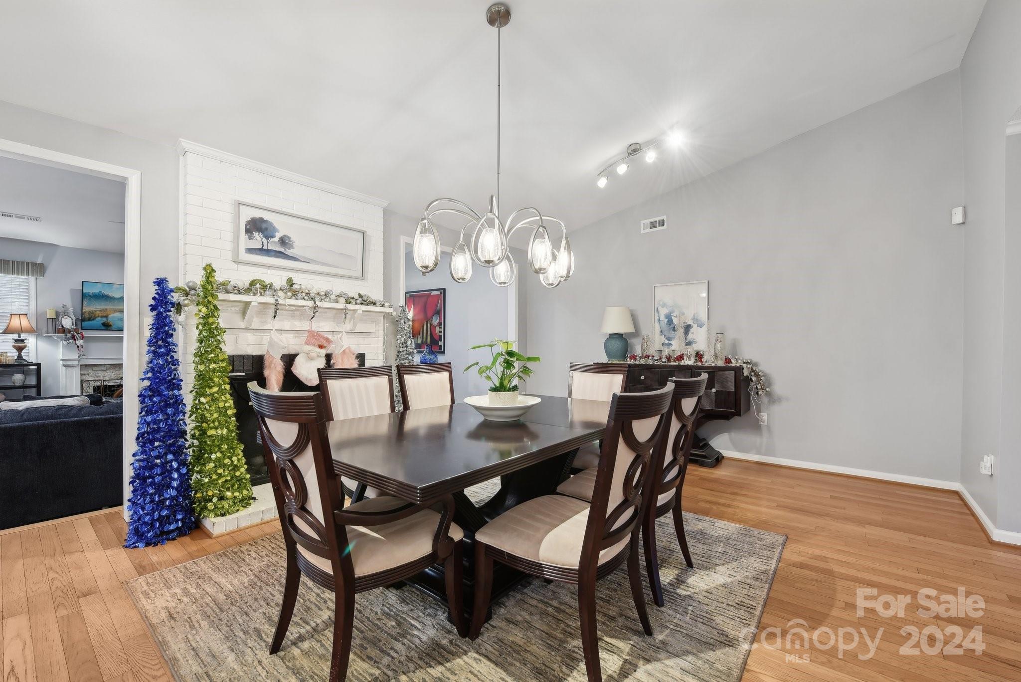 11724 Cricketfield Court