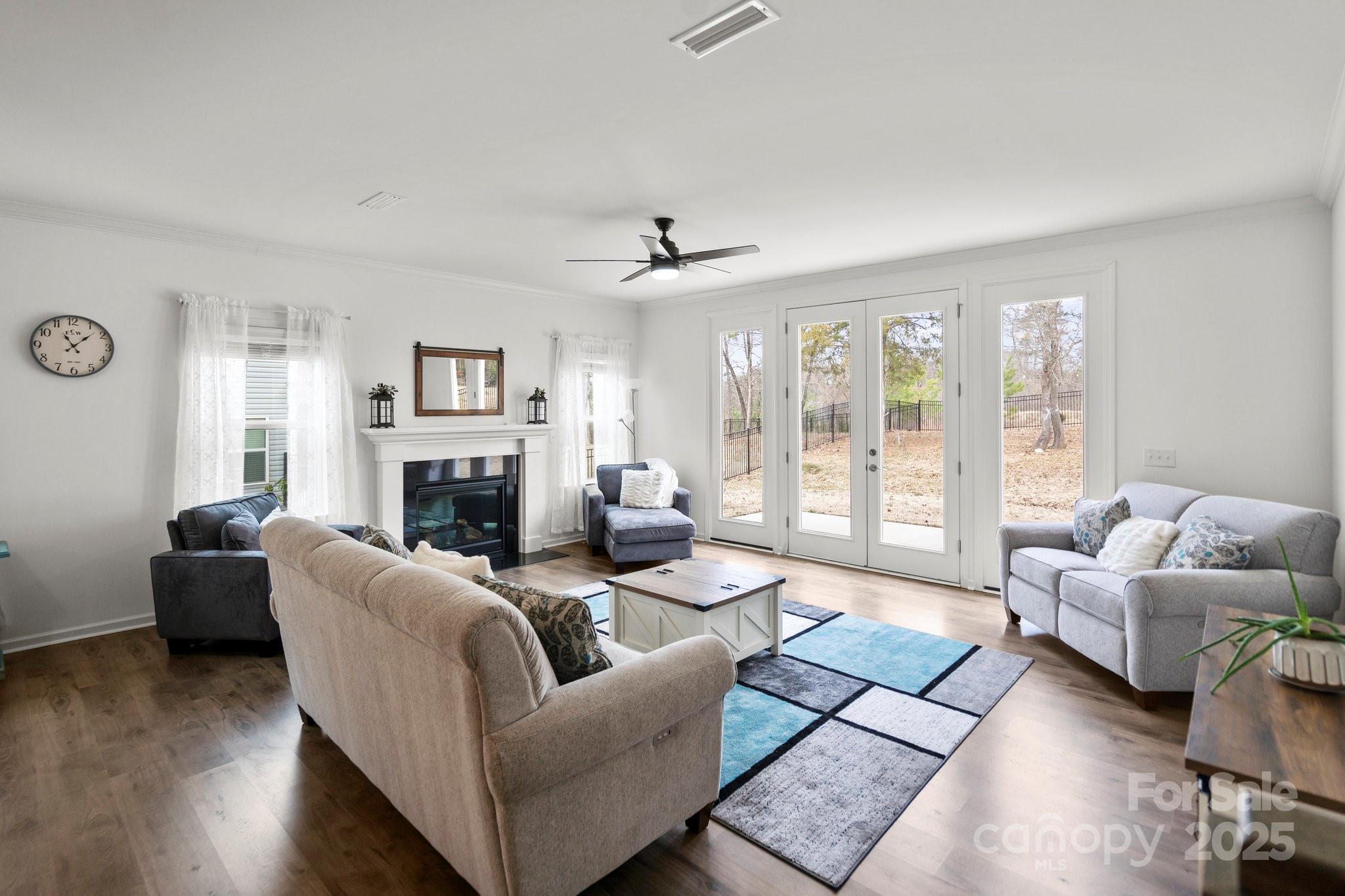 4551 Selhurst Drive