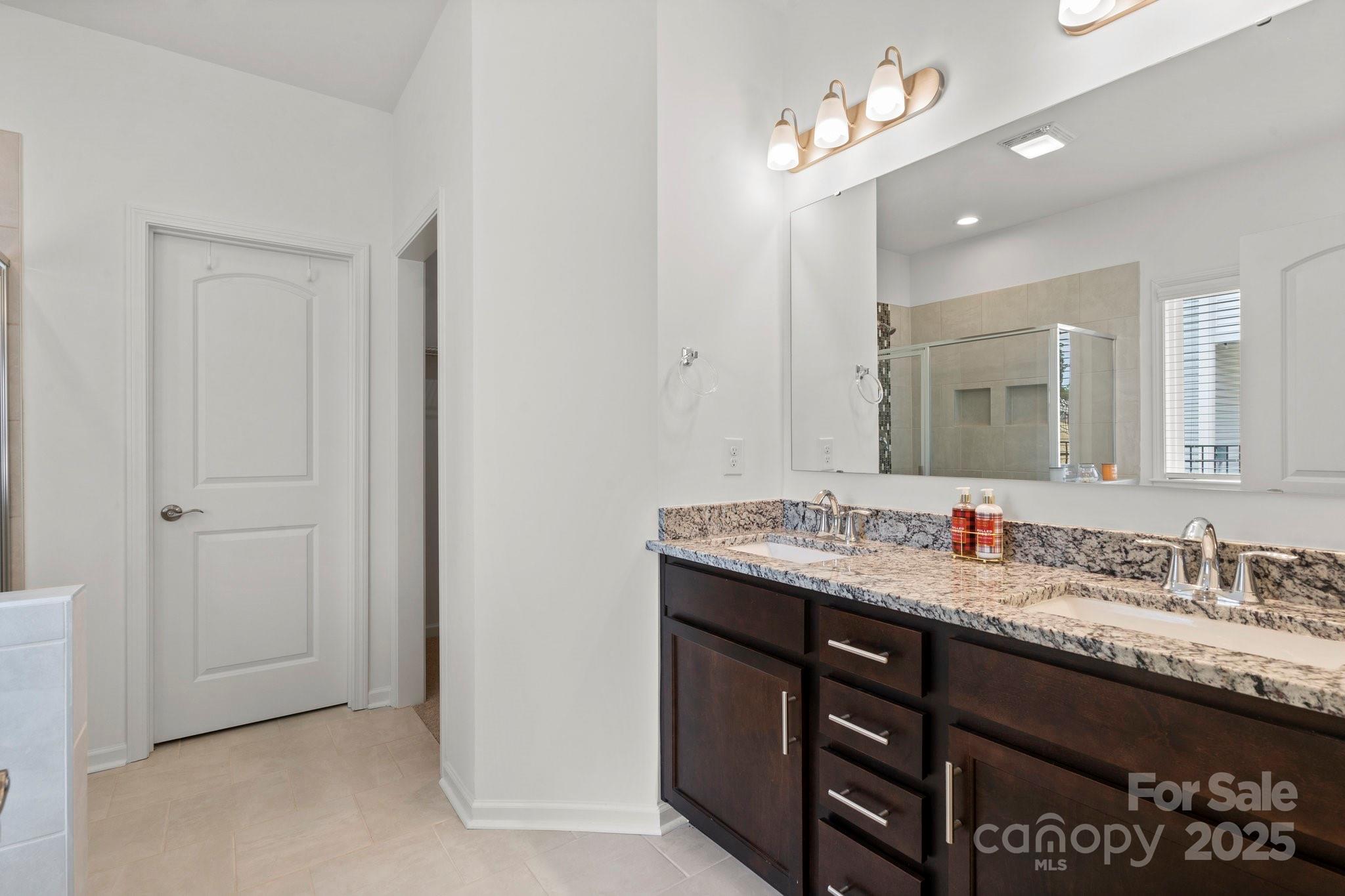 4551 Selhurst Drive