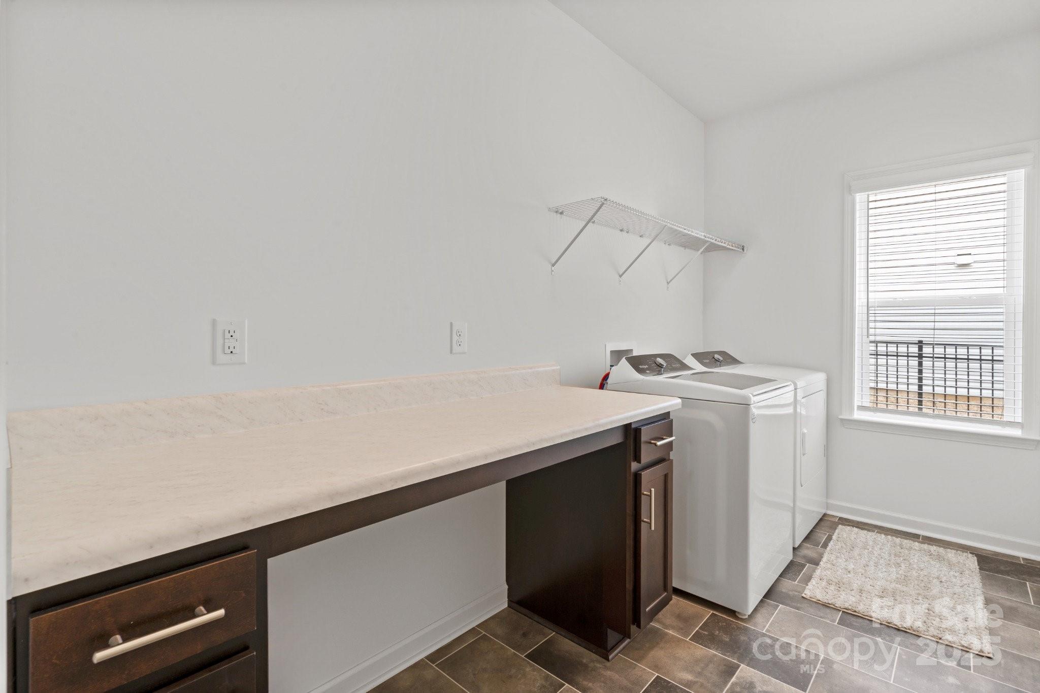 4551 Selhurst Drive
