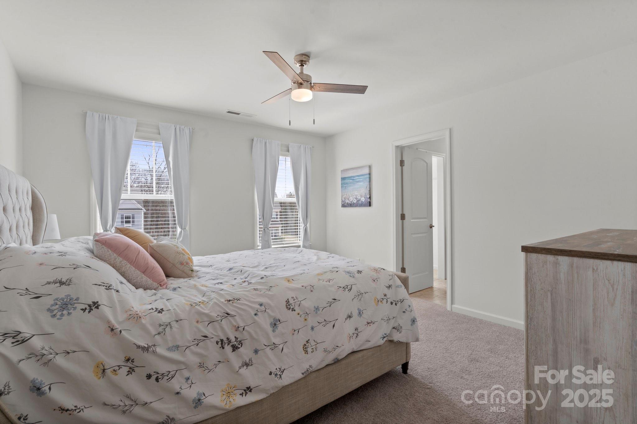 4551 Selhurst Drive