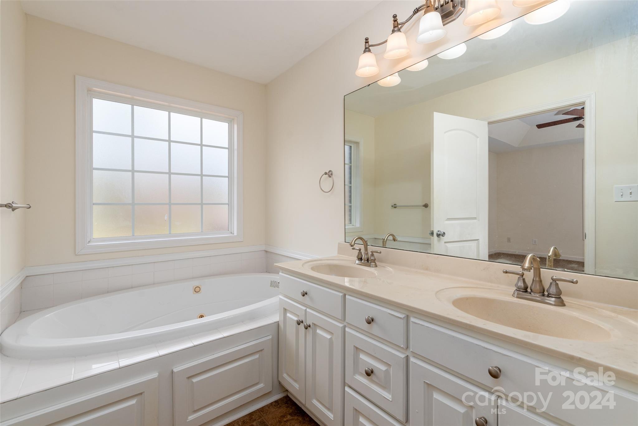 2053 Boxcar Road