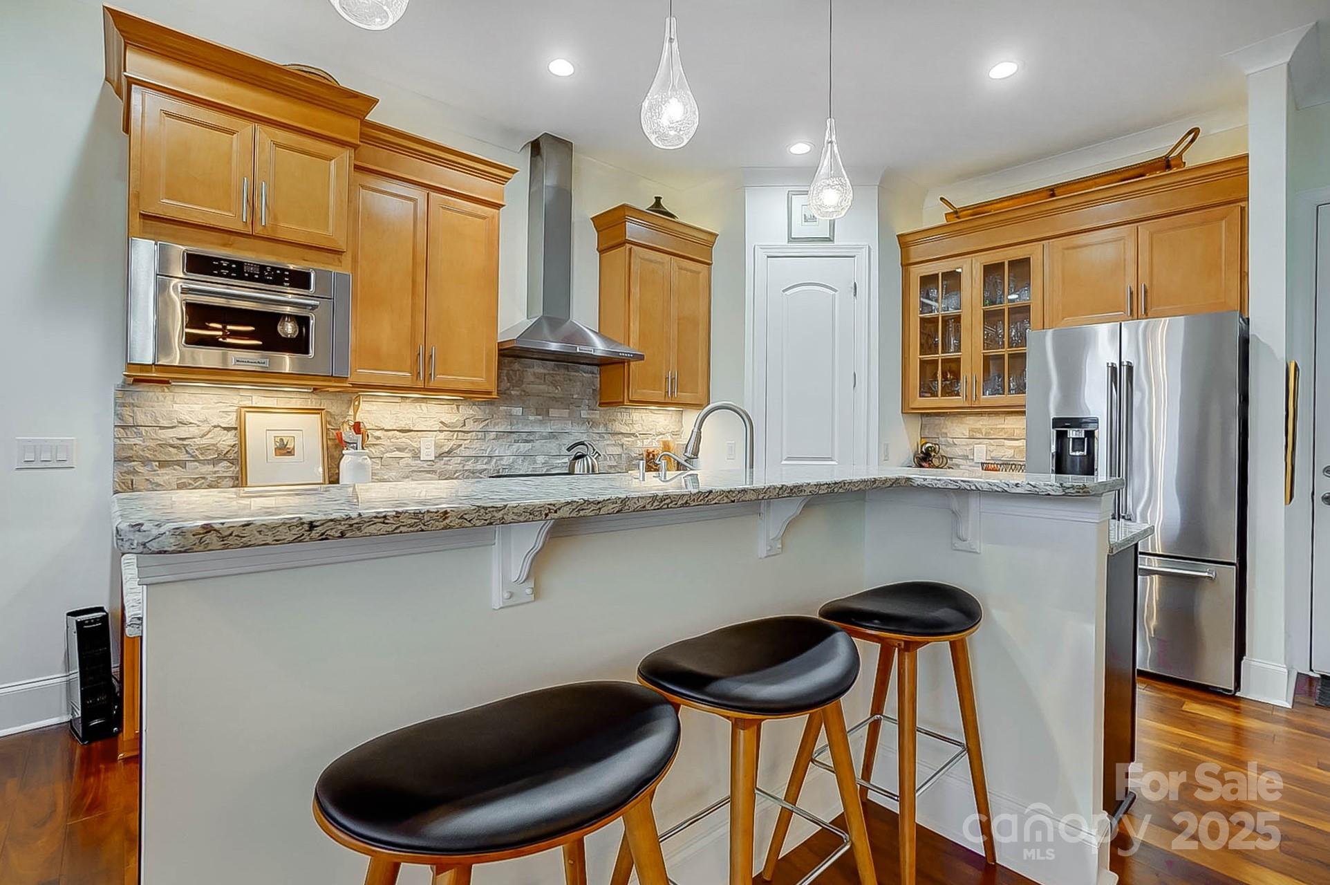 10715 Campbell Commons Way