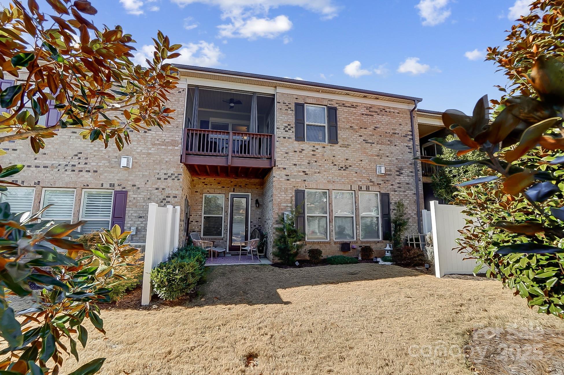 10715 Campbell Commons Way