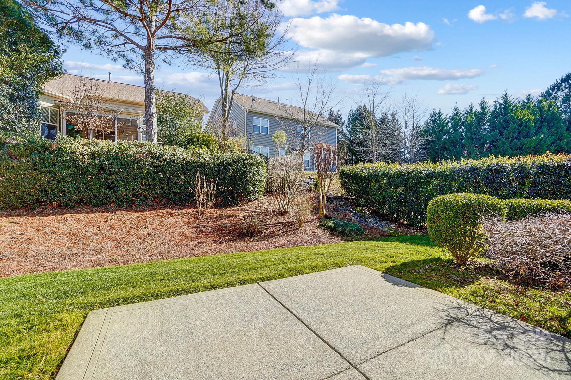 8512 Willow Branch Drive