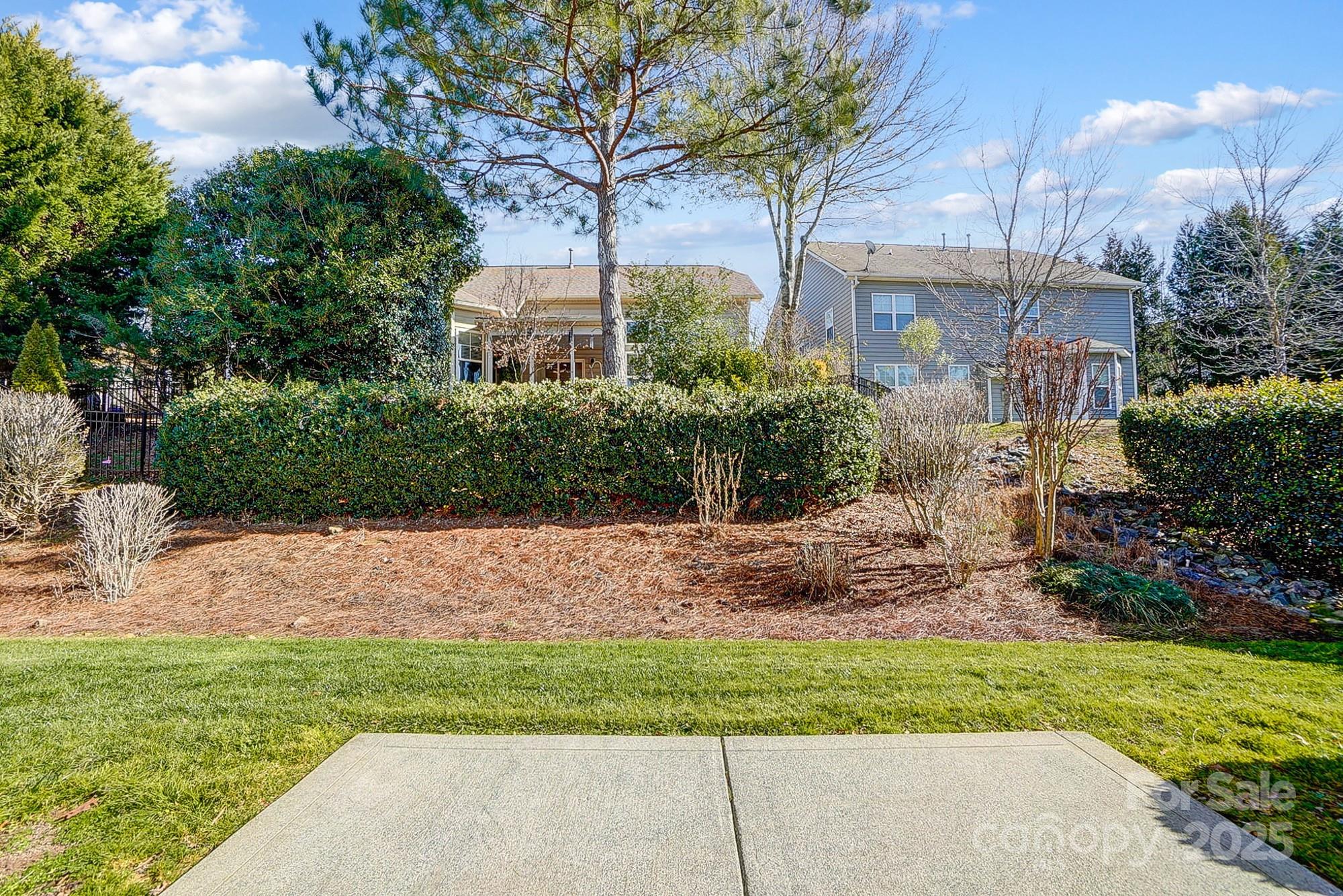 8512 Willow Branch Drive