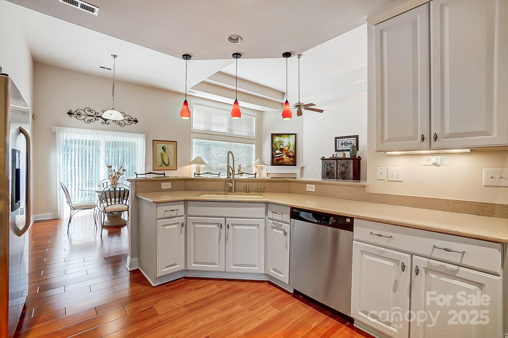 8512 Willow Branch Drive