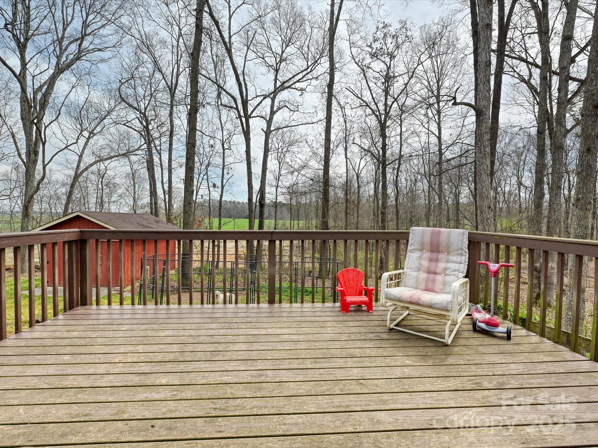 1008 E Sandy Ridge Road
