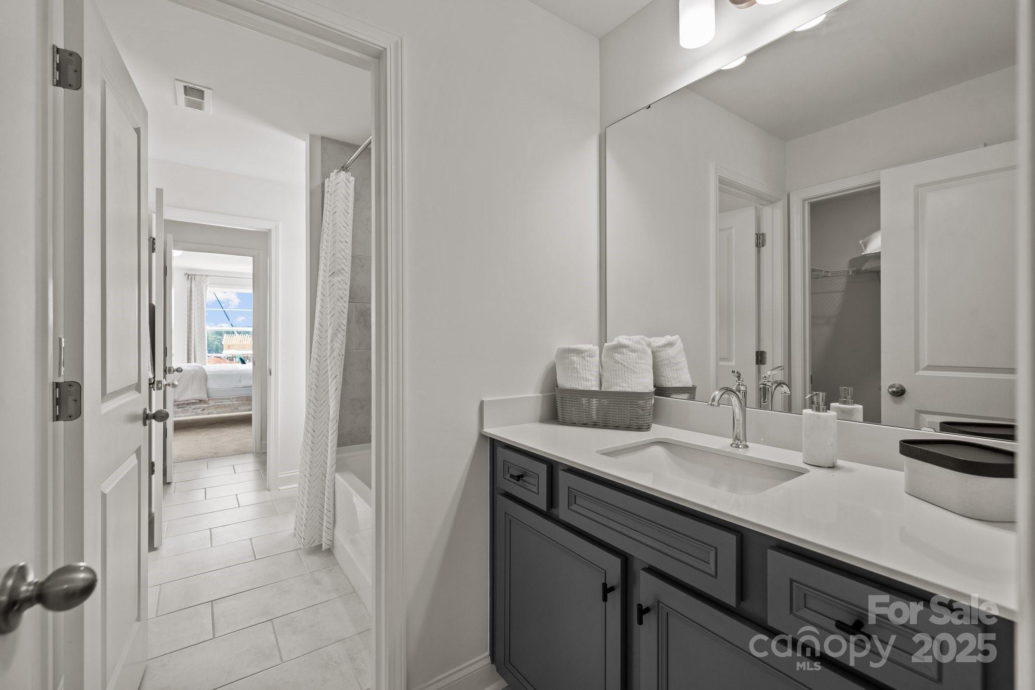 820 Regulus Court