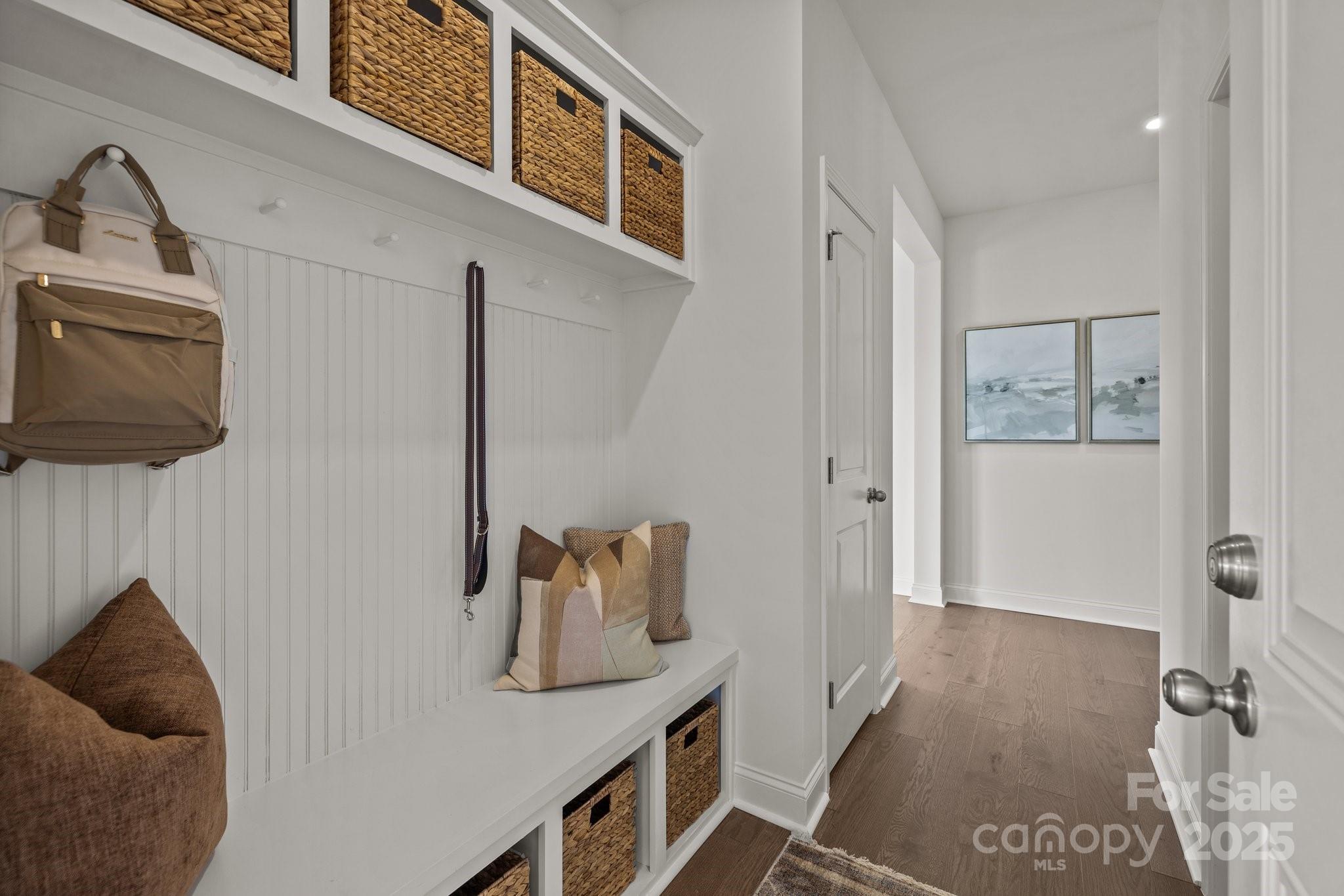 820 Regulus Court