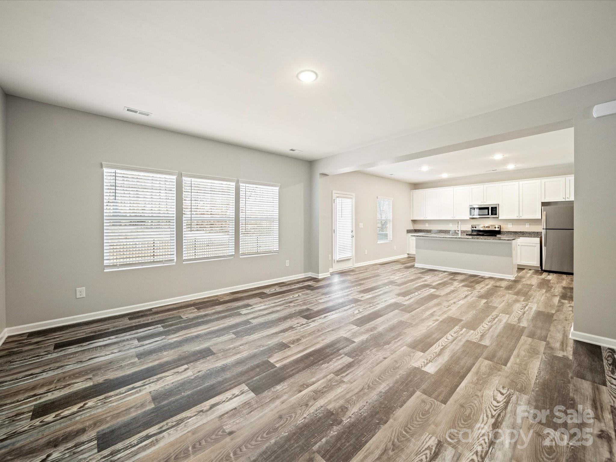 123 Fosters Glen Place