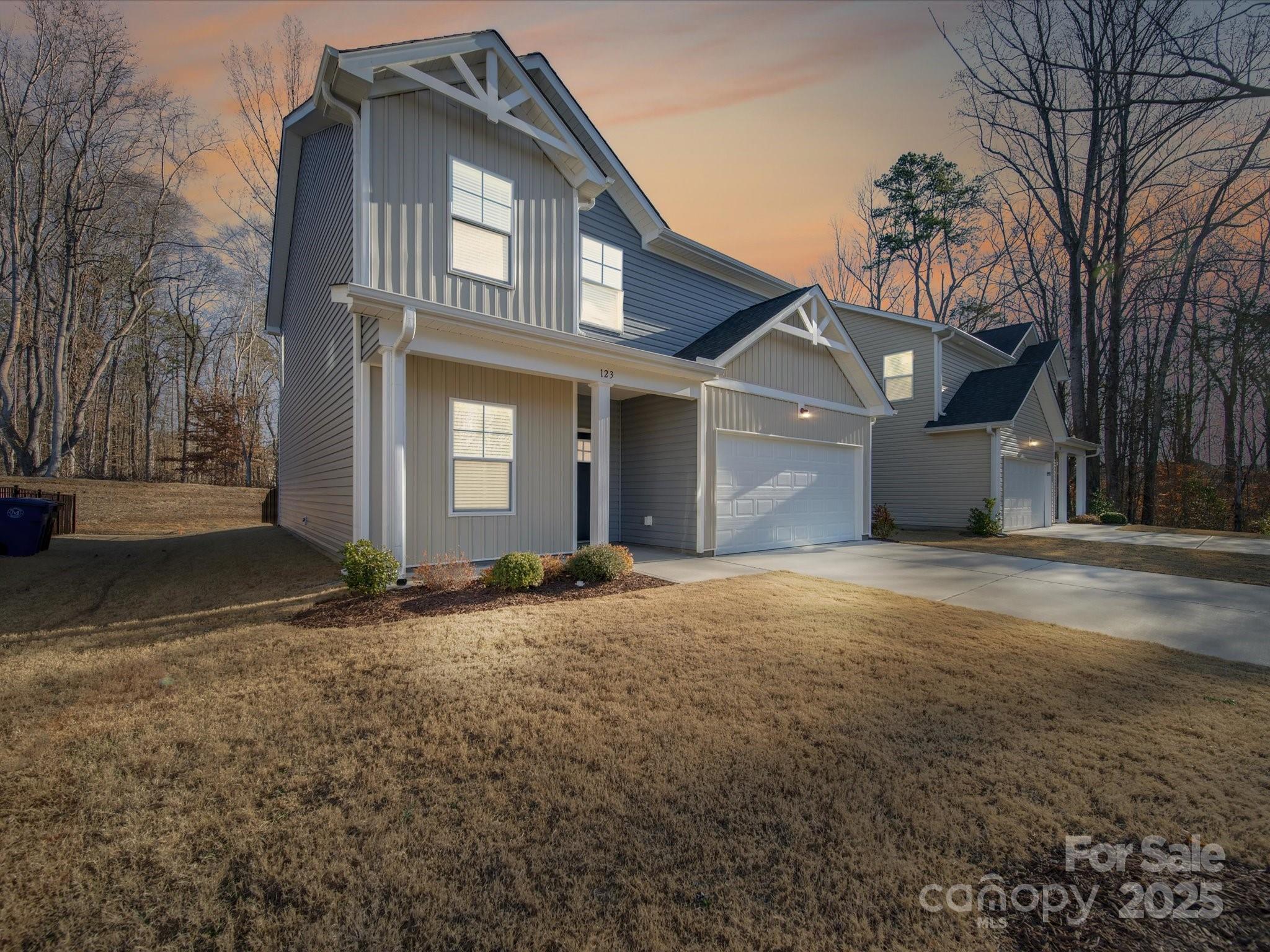 123 Fosters Glen Place