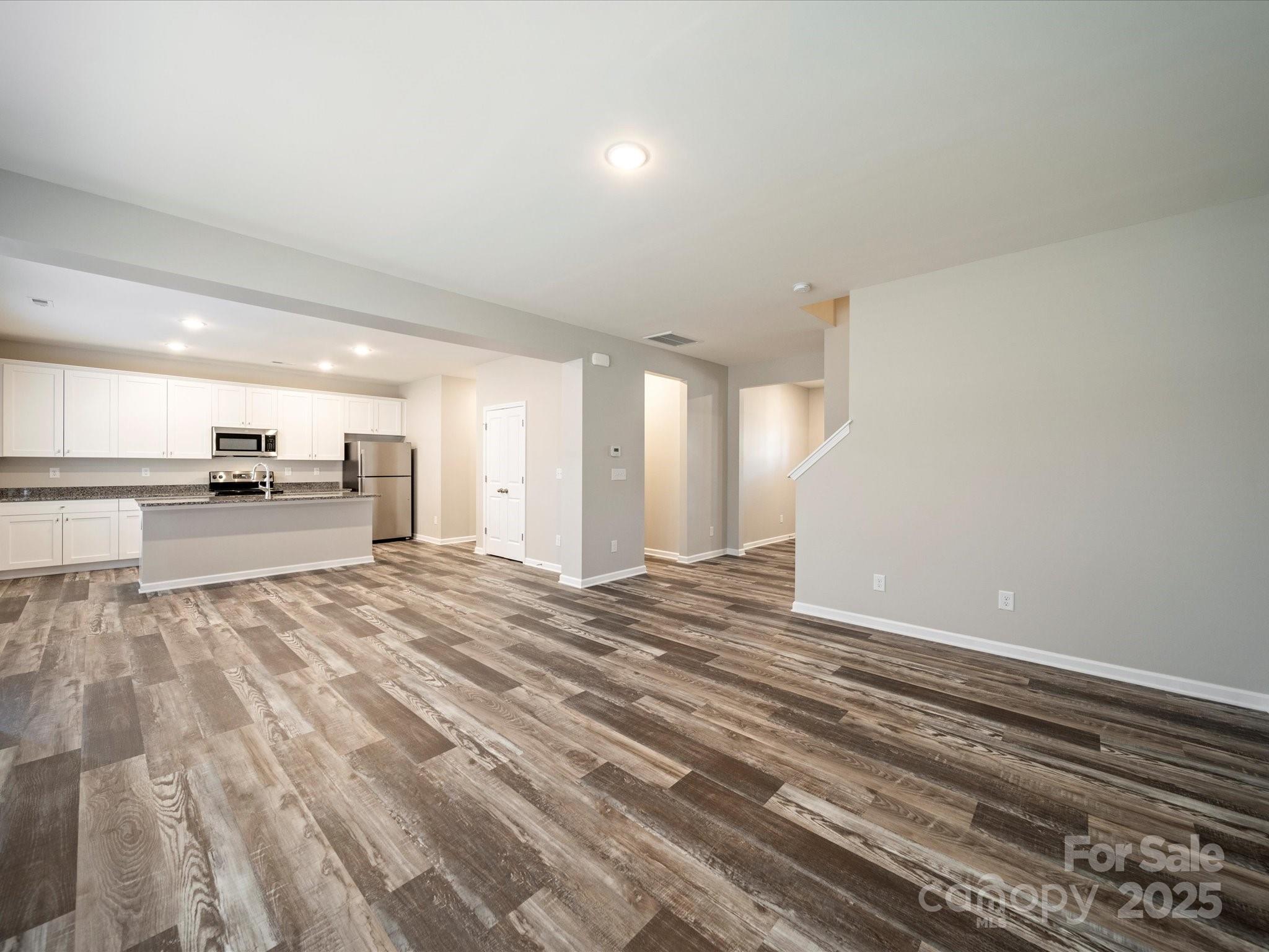 123 Fosters Glen Place