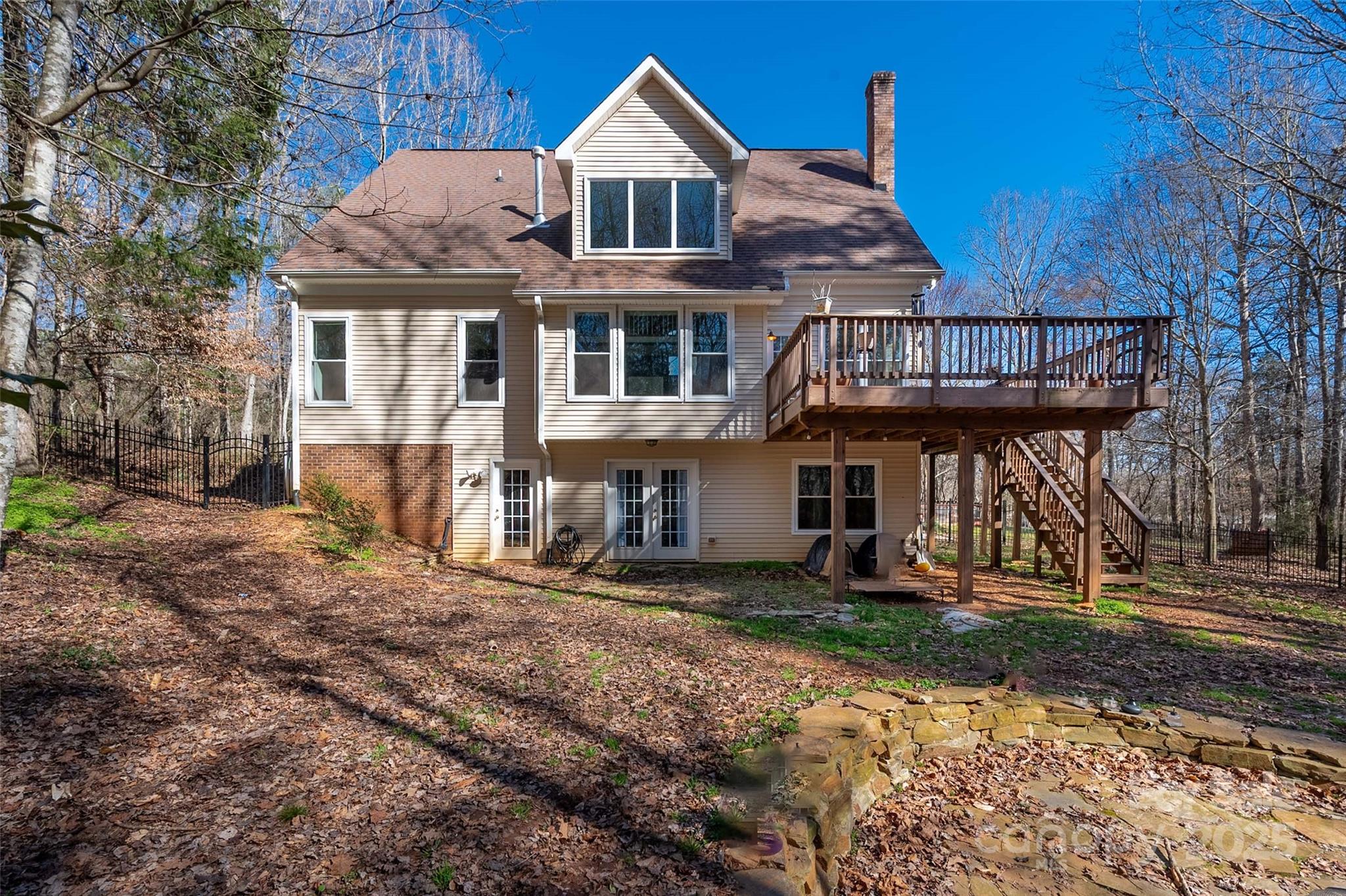 7512 Walkup Road