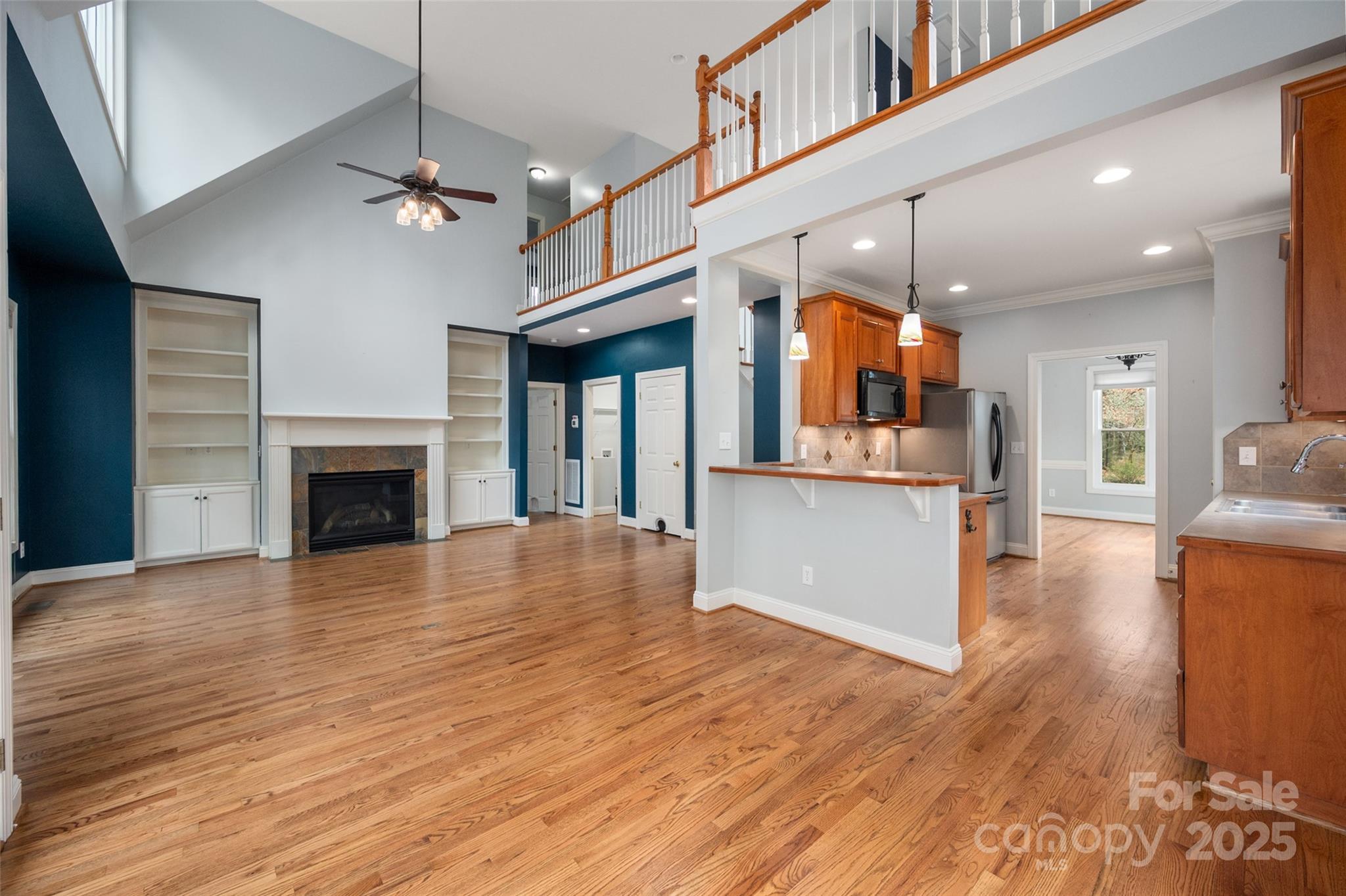 7512 Walkup Road