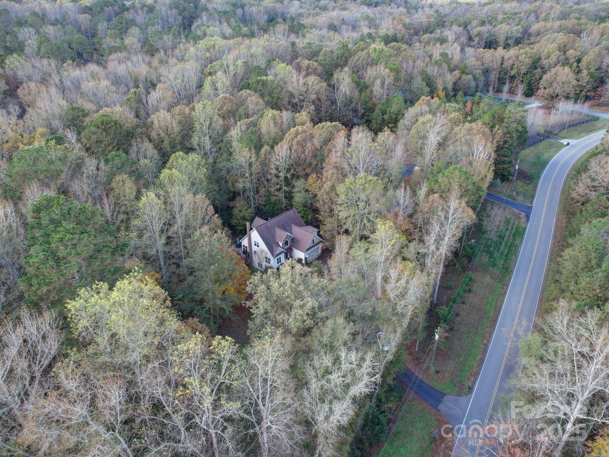 7512 Walkup Road