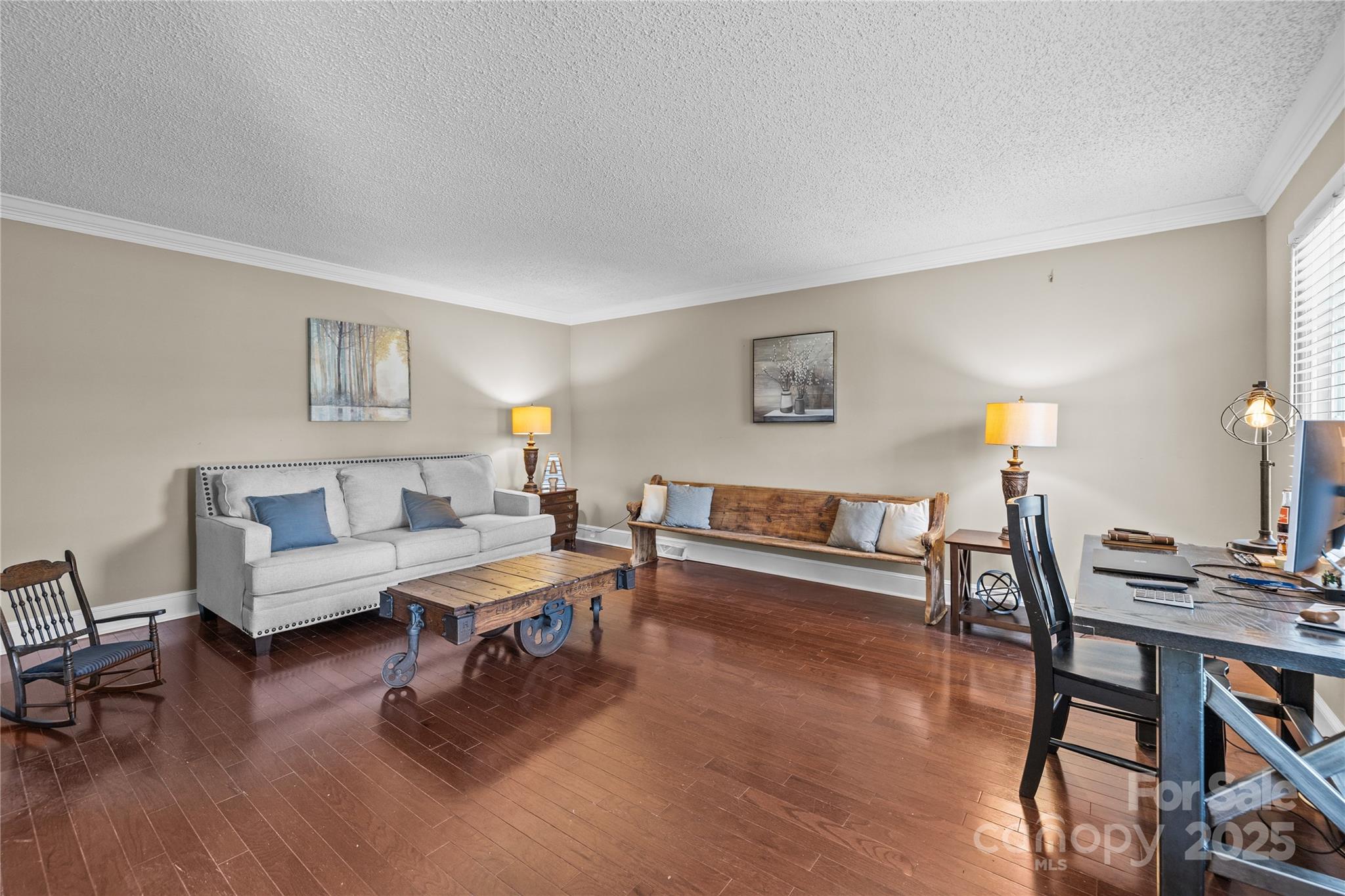 5901 Oakwielde Court